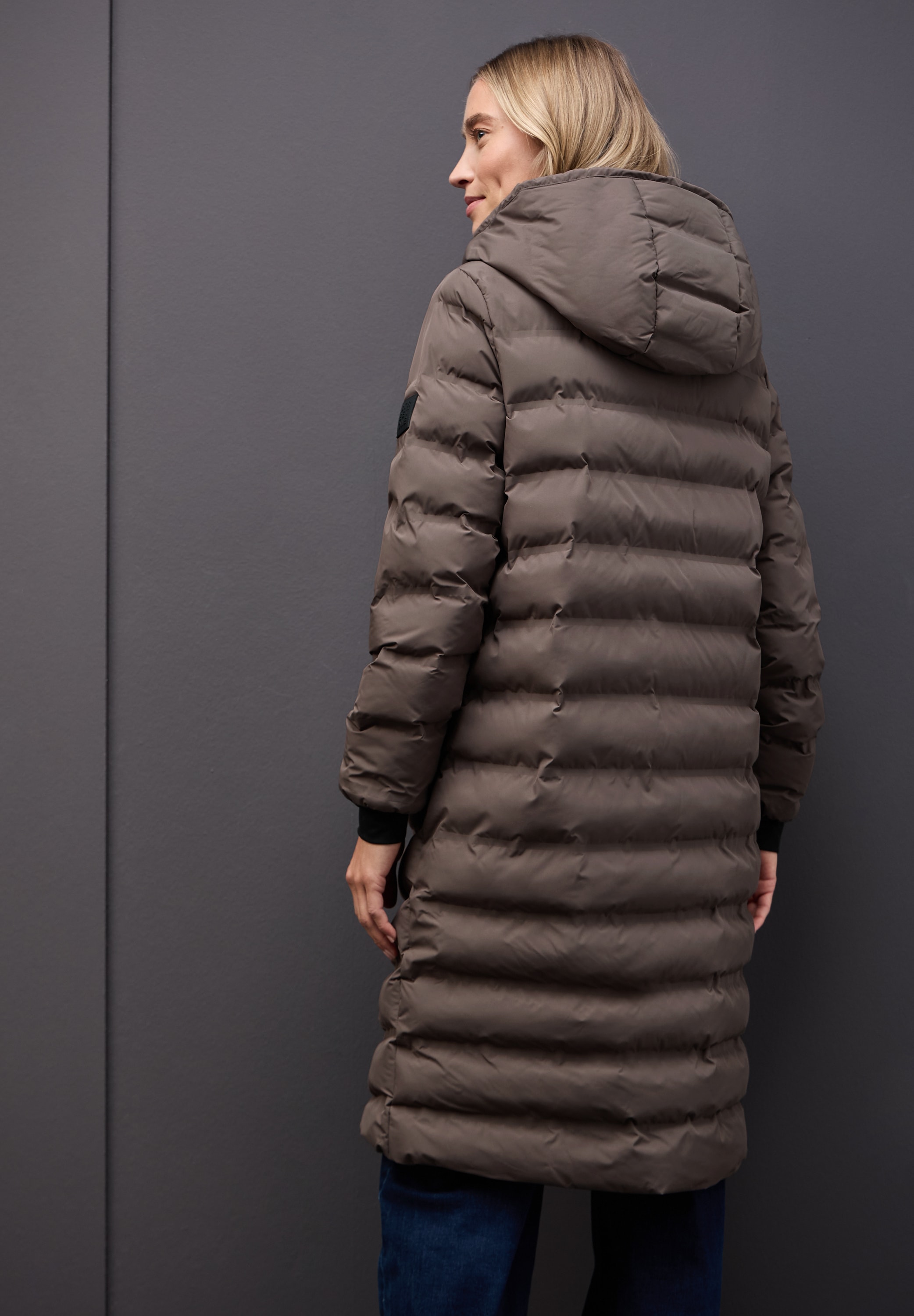 STREET ONE Steppjacke mit Kapuze und geklebten Nähten