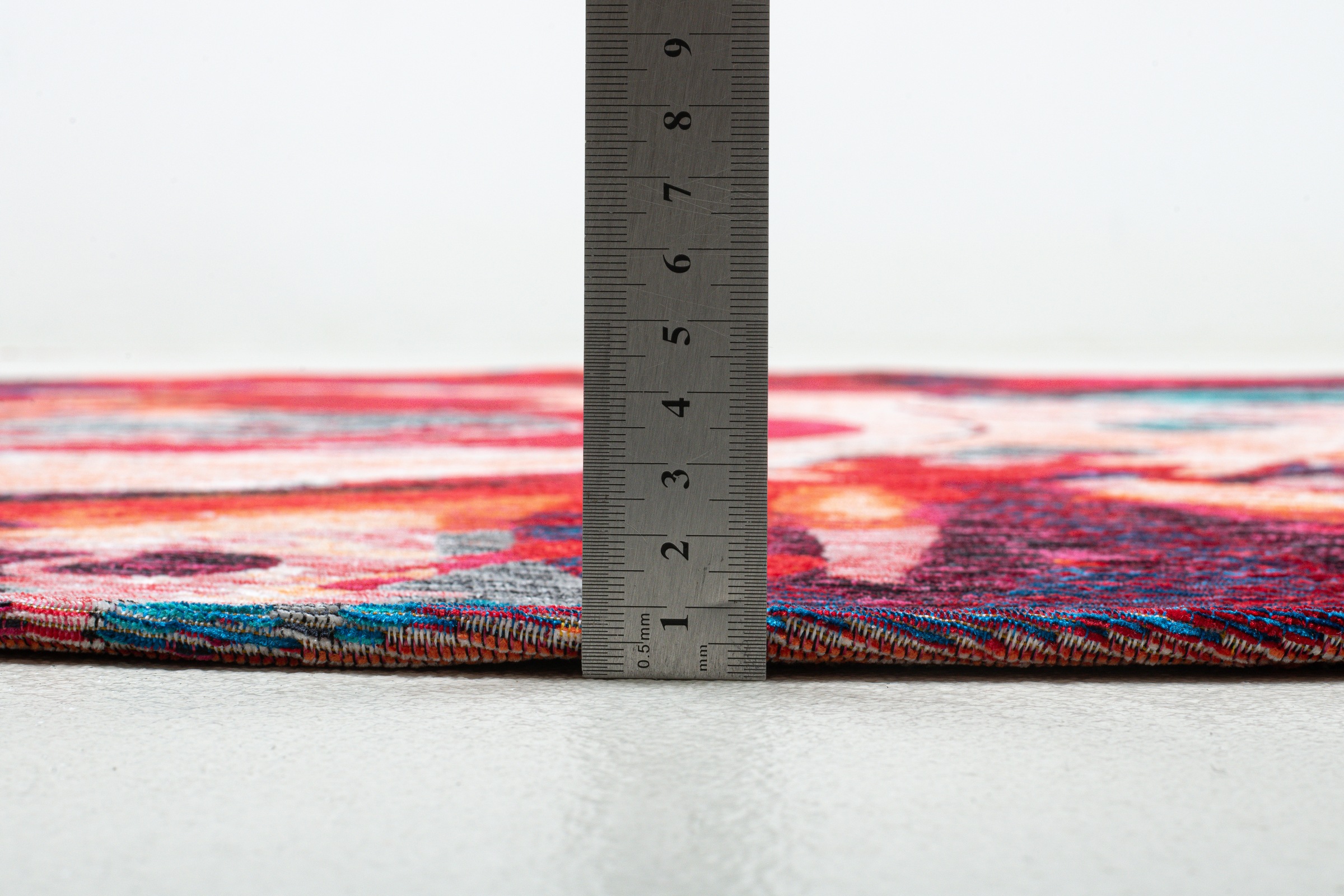 Sansibar Teppich »Keitum 008« rund 3 mm Höhe Flachgewebe, modernes Design, Motiv Gläser & gekreuzte Säbel