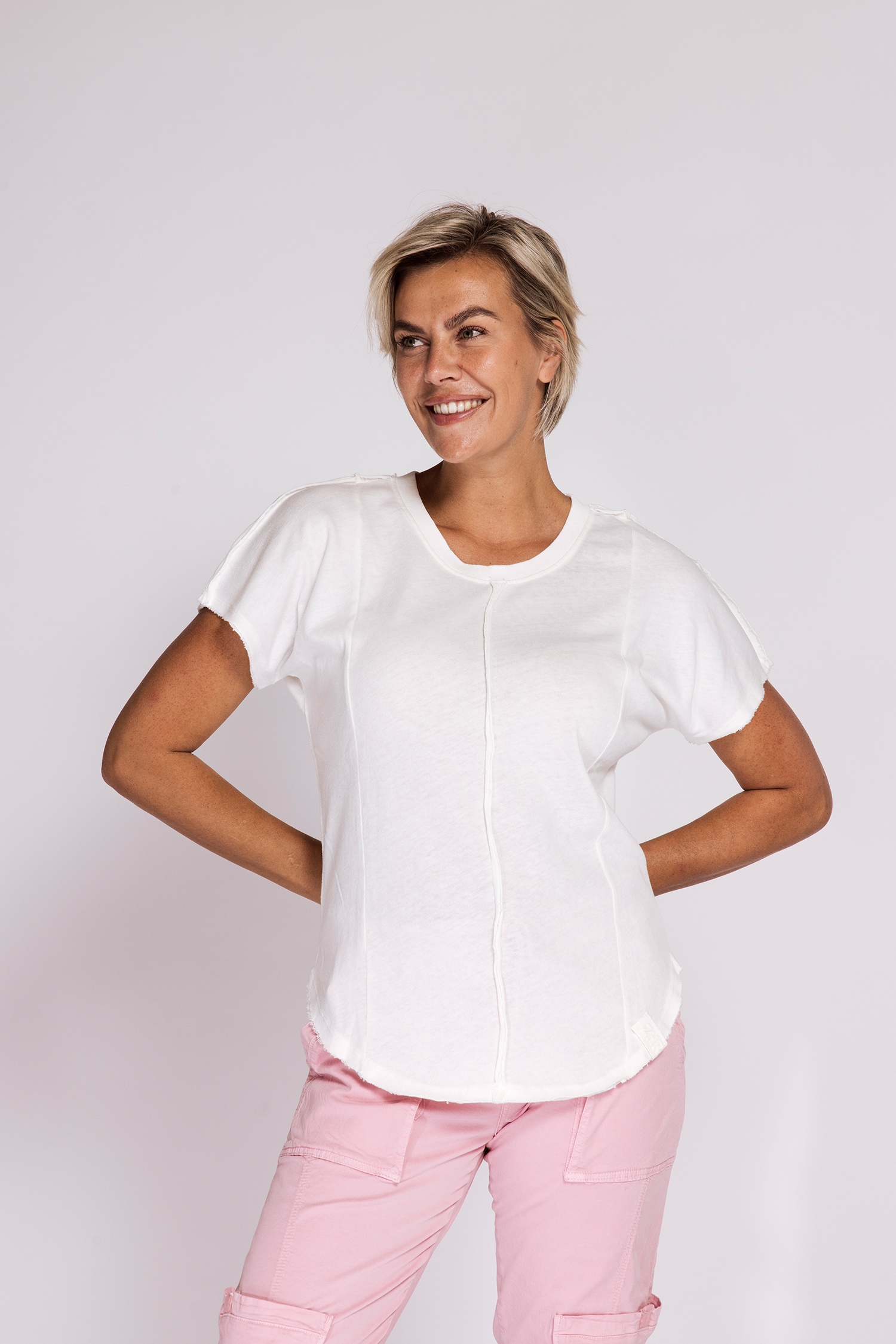 Zhrill Kurzarmshirt »ROSAY« normale Passform, Kurzarm, unifarbenes Design