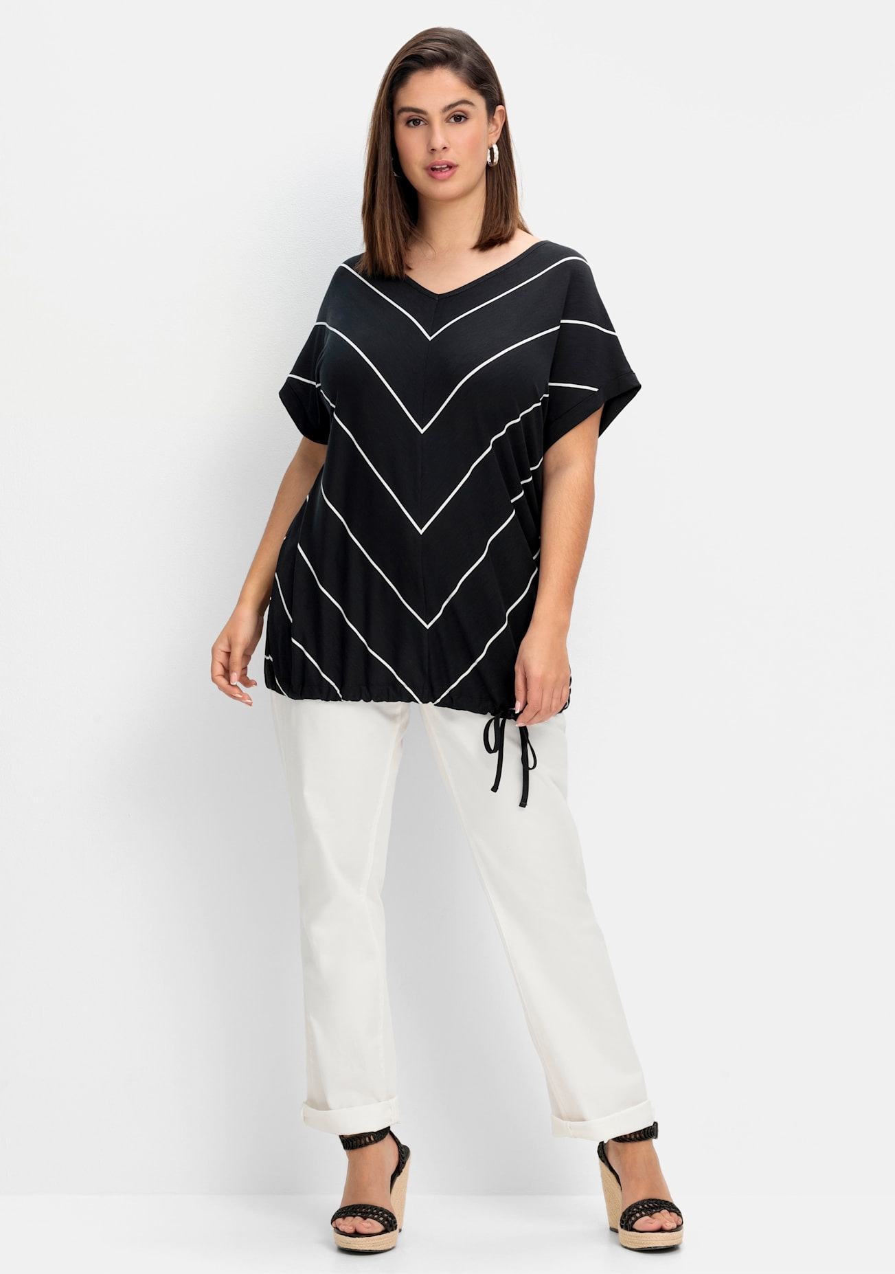 Sheego Kurzarmshirt »T-Shirt«, (1 tlg.)