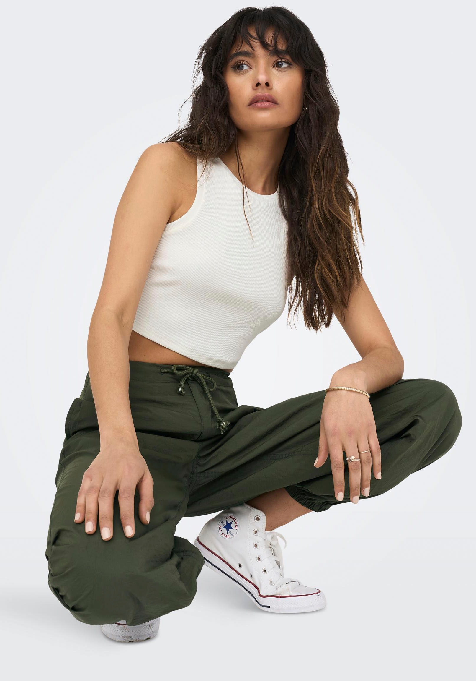 ONLY »ONLVILMA S/L CROPPED TANK TOP JRS NOOS«