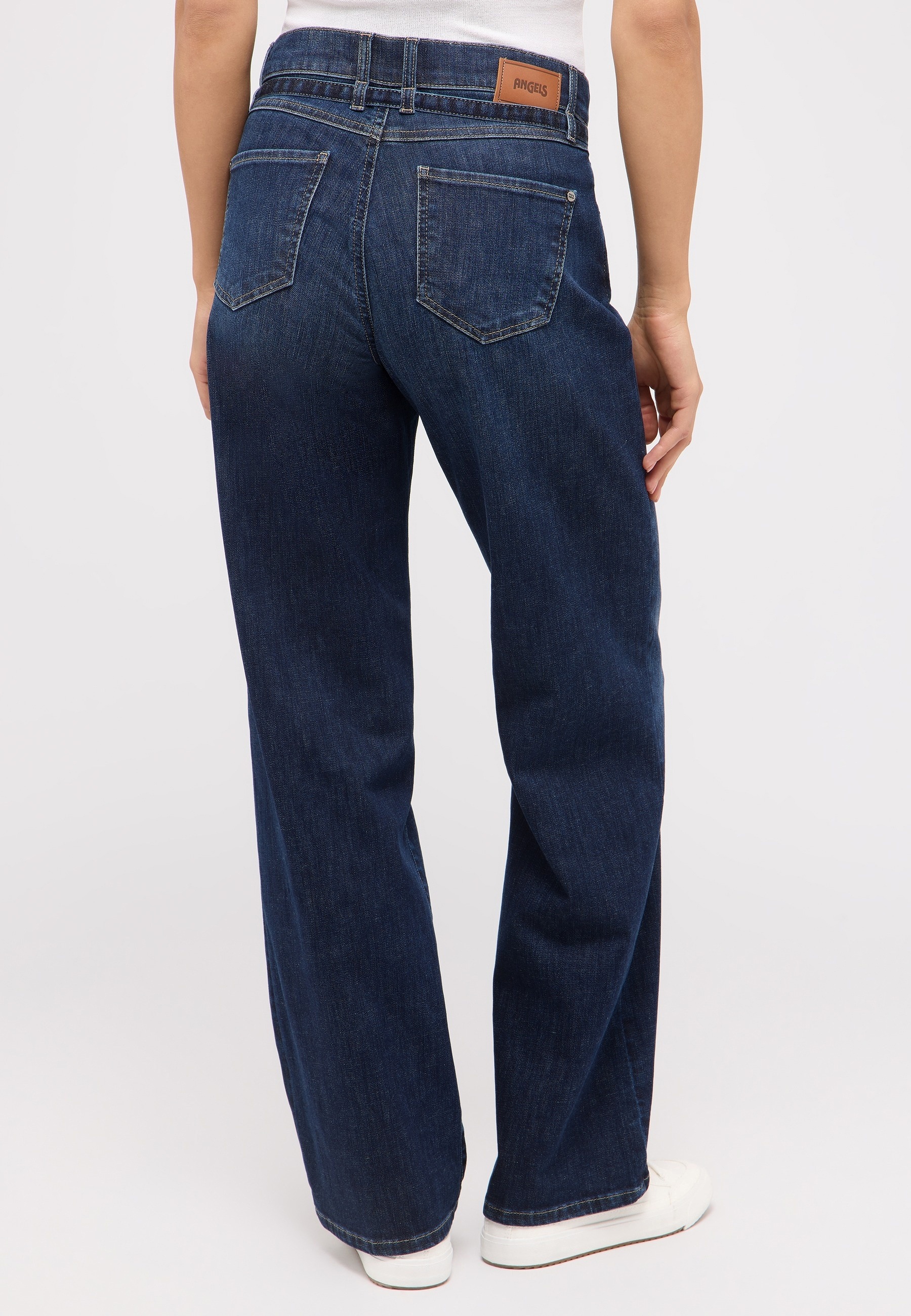 ANGELS Relax-fit-Jeans »LIZ BELT«, mit integriertem Gürtel