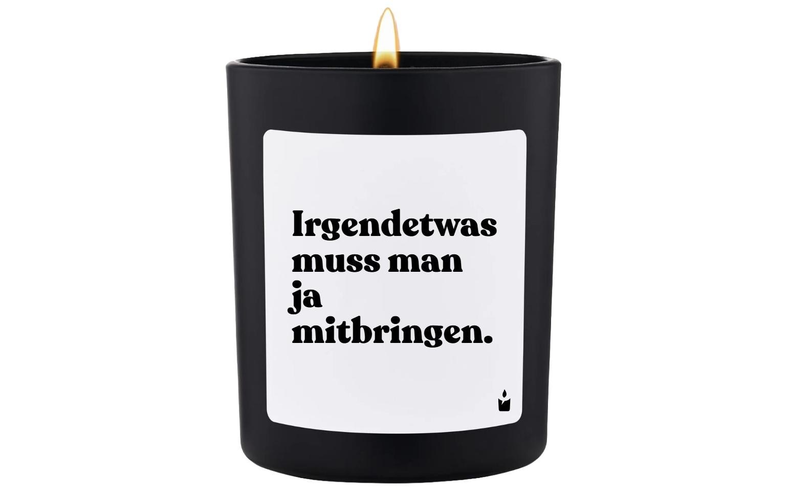Image of Duftkerze "ChattyCandles Irgendetwas muss man ja mitbringen 6,7 x 8 cm"