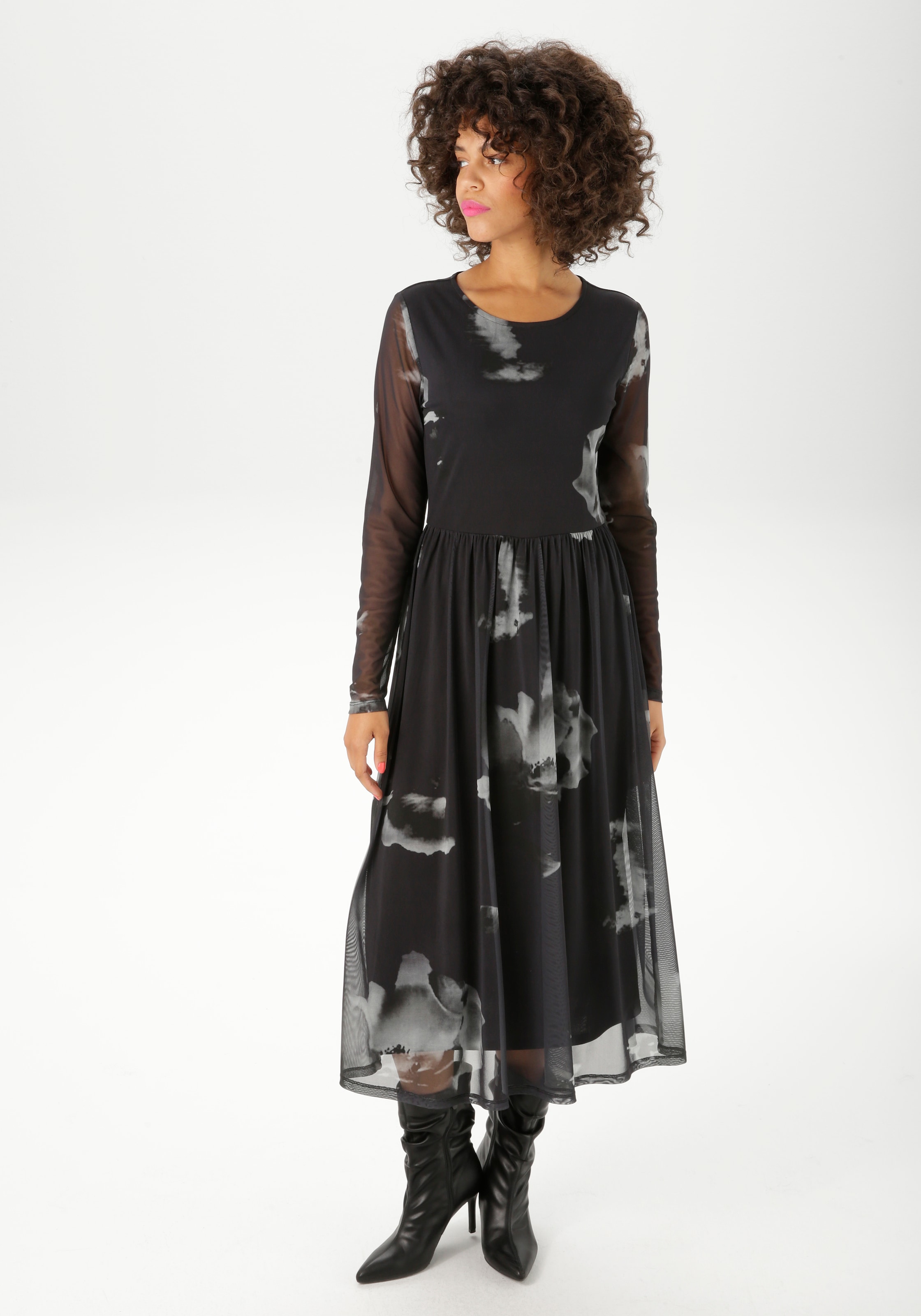 Image of Aniston CASUAL Midikleid mit grossflächigen Batik-Blüten bedruckt