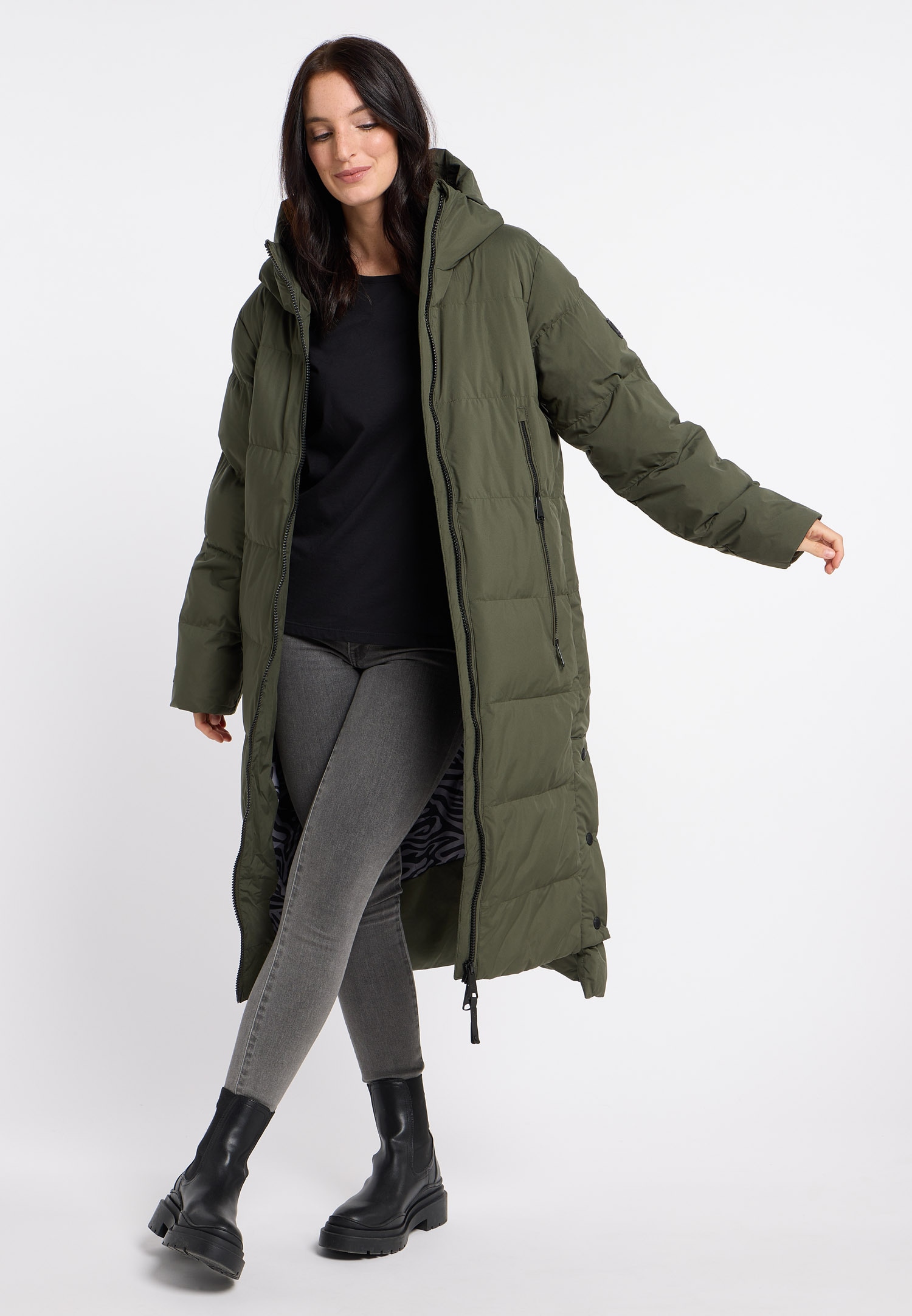 Ragwear Steppmantel »PATRISE«, wärmender Wintermantel mit grossen Reissverschlusstaschen