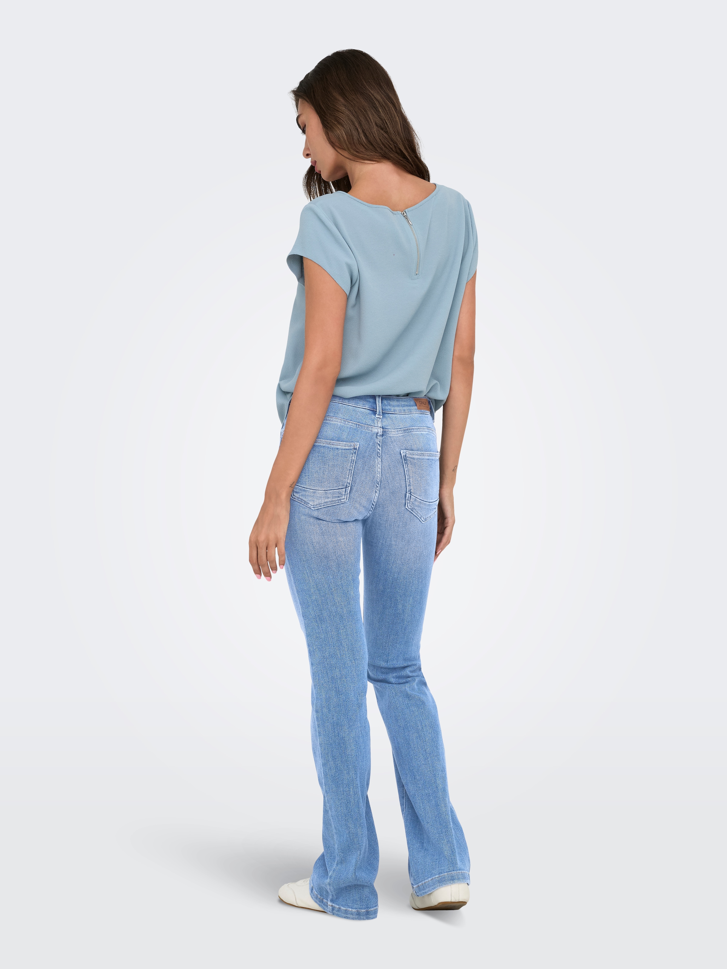 ONLY Bootcut-Jeans »ONLPOWER MID WAIST PUSH UP FLARED DNM« elastischer Denim