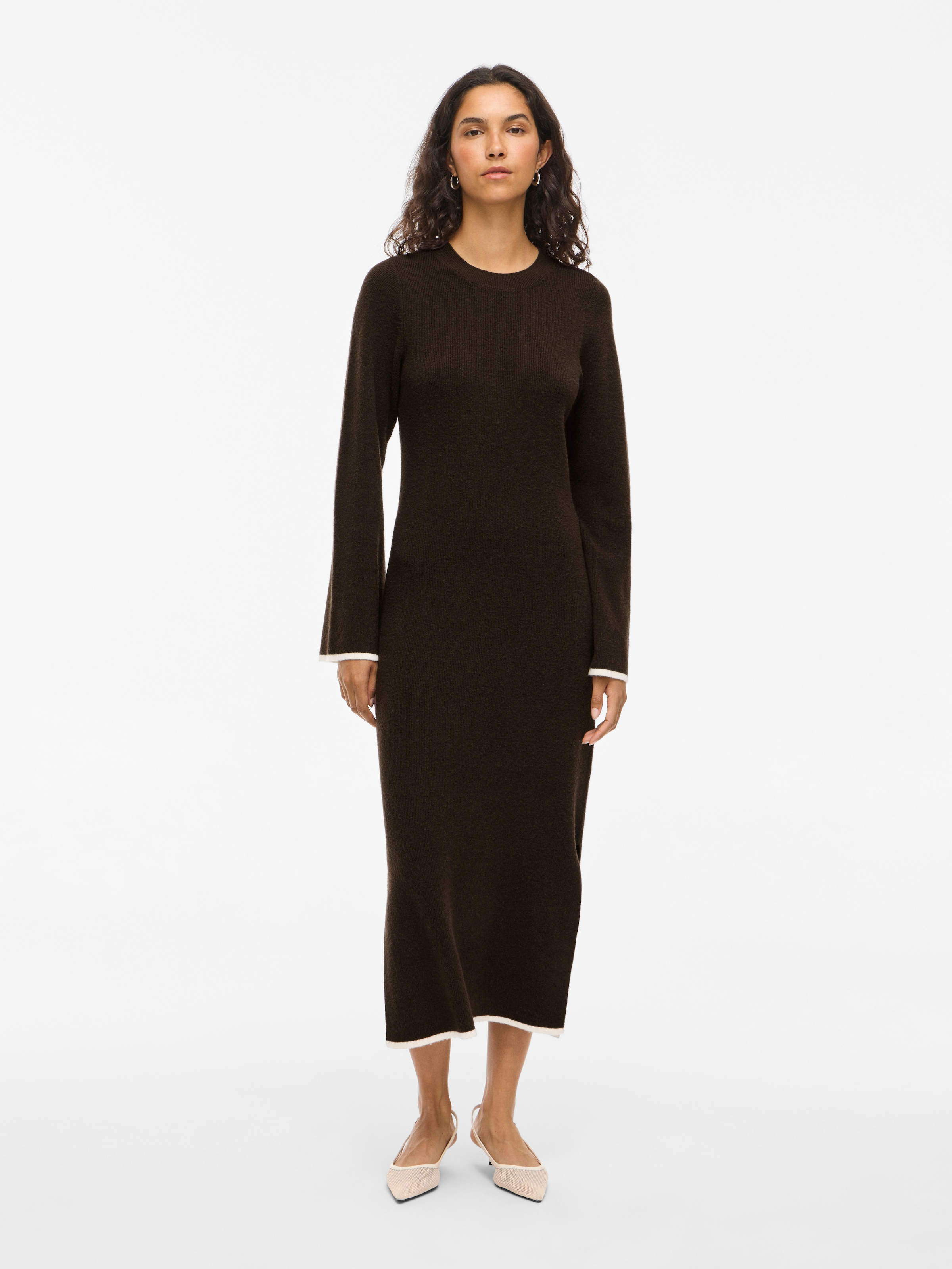Image of Vila Strickkleid "VIKERRY O-NECK L/S KNIT MAXI DRESS-NOOS" Materialmix, regular fit