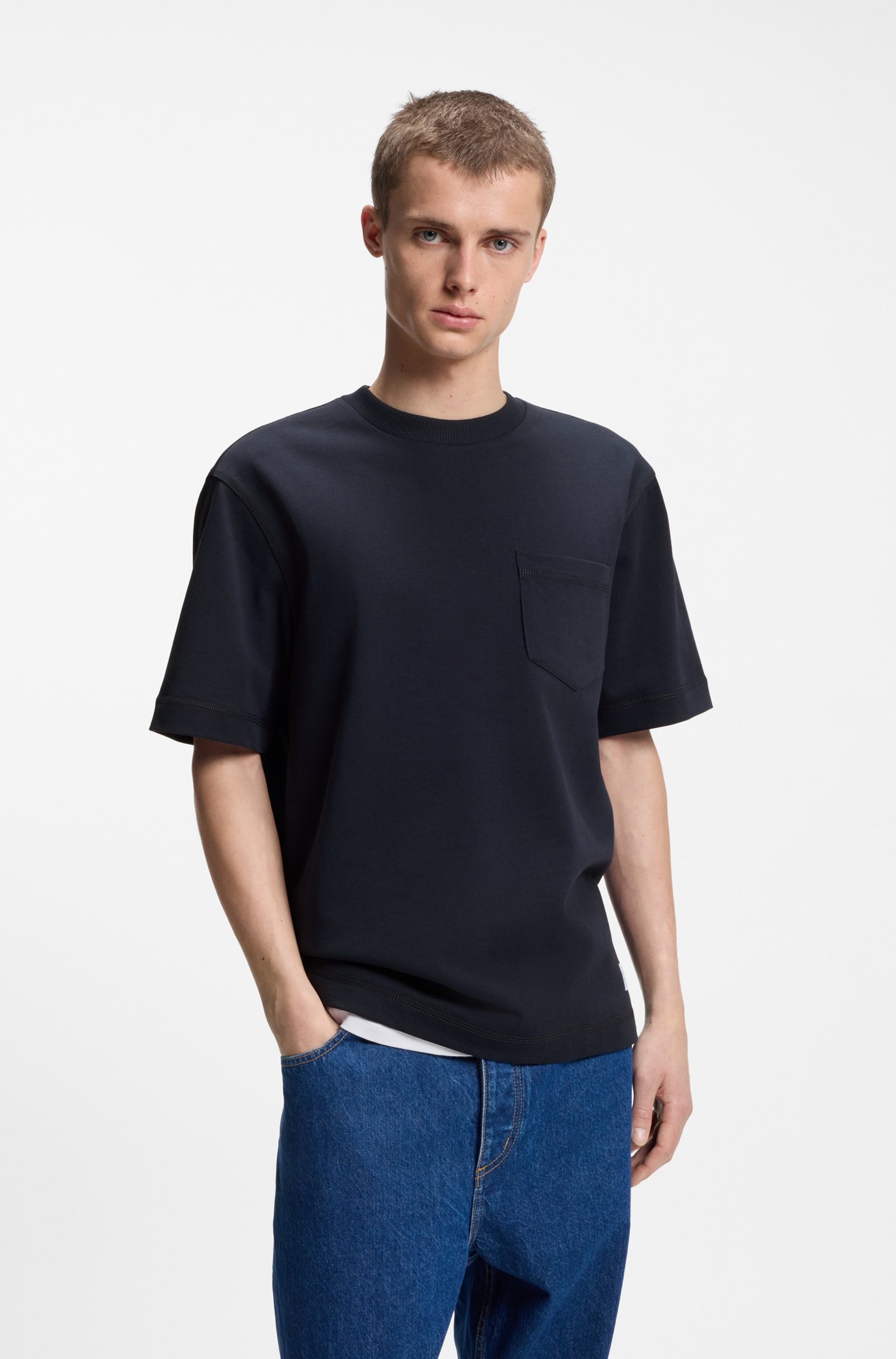Image of HUGO T-Shirt "Nestite" mit aufgesetzter Brusttasche, Rundhalsform