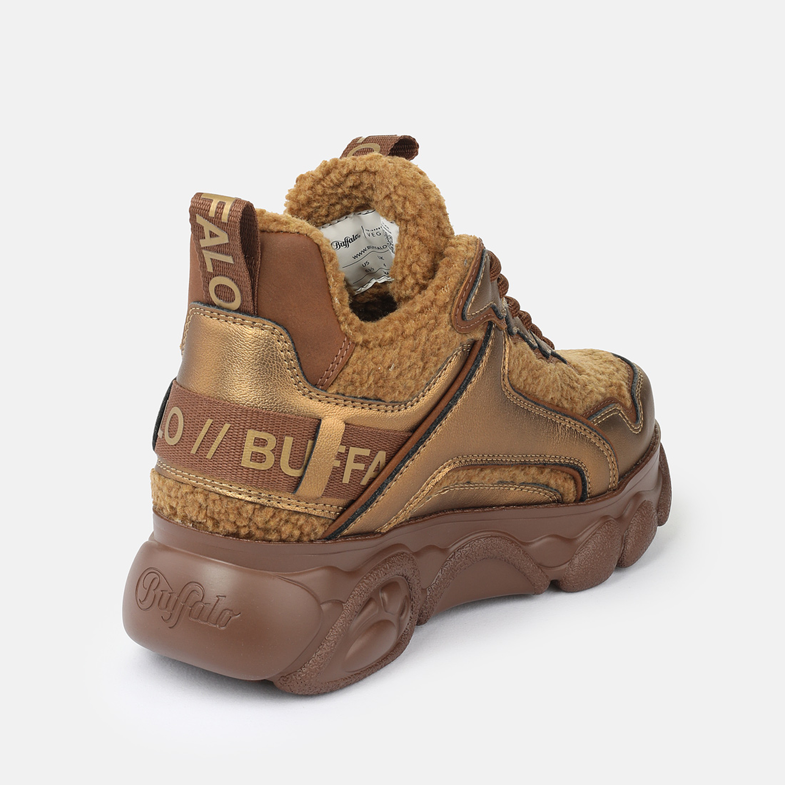 Buffalo Baskets à plateforme »CLD CHAI WARM«  Chaussure à lacets, chaussure basse, sneaker décontractée avec garniture en fausse fourrure