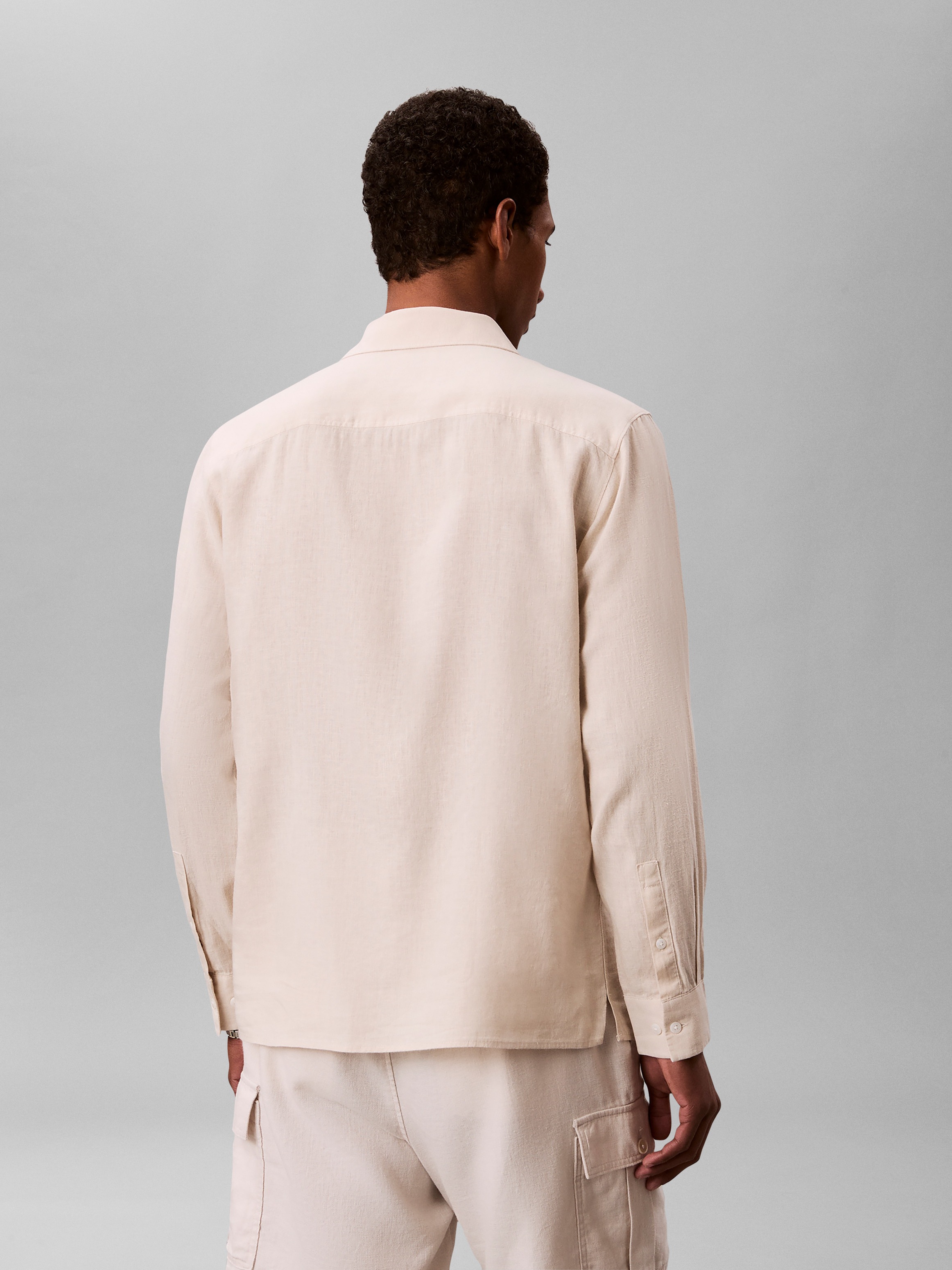 Calvin Klein Leinenhemd »SOLID LINEN CLASSIC« Kentkragen, Regular Fit, Leinen-Viskosemix