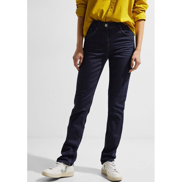 ♕ Cecil Slim-fit-Jeans, mit dunkelblauer Waschung versandkostenfrei  bestellen