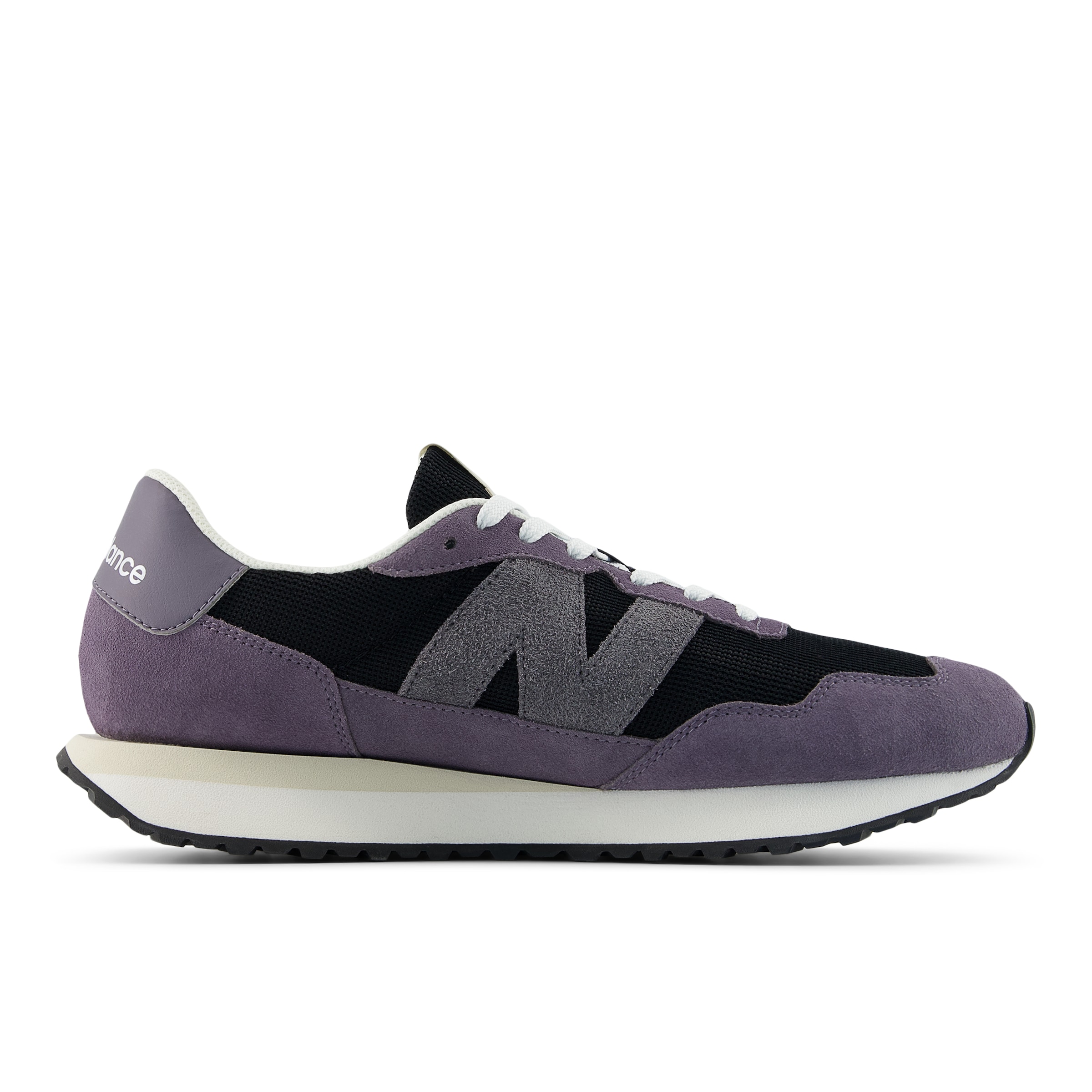 New Balance Sneakers »237«