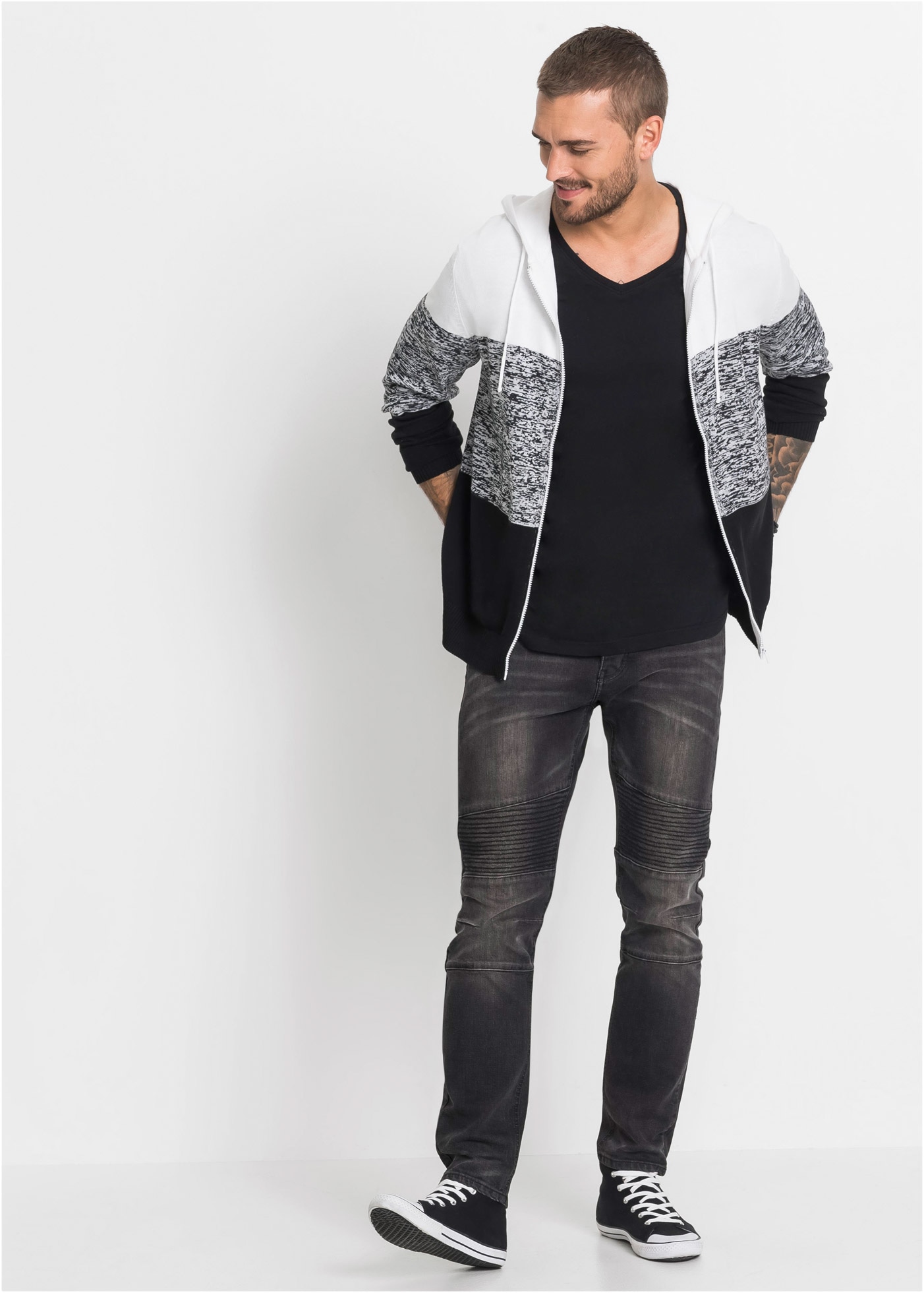 bonprix T-shirt »T-Shirt mit V-Ausschnitt (3er Pack)« Packung, 3 cuis Regular Fit, V-Ausschnitt, aus Baumwolle