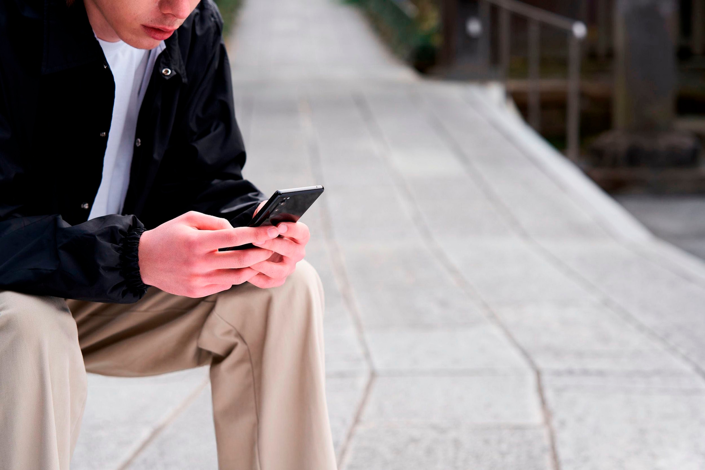 Sony Kompaktkamera »ZV-1« vielseitigen 24-70-mm , 20,1 , 2,7 fach fach x opt. Zoom , Bluetooth