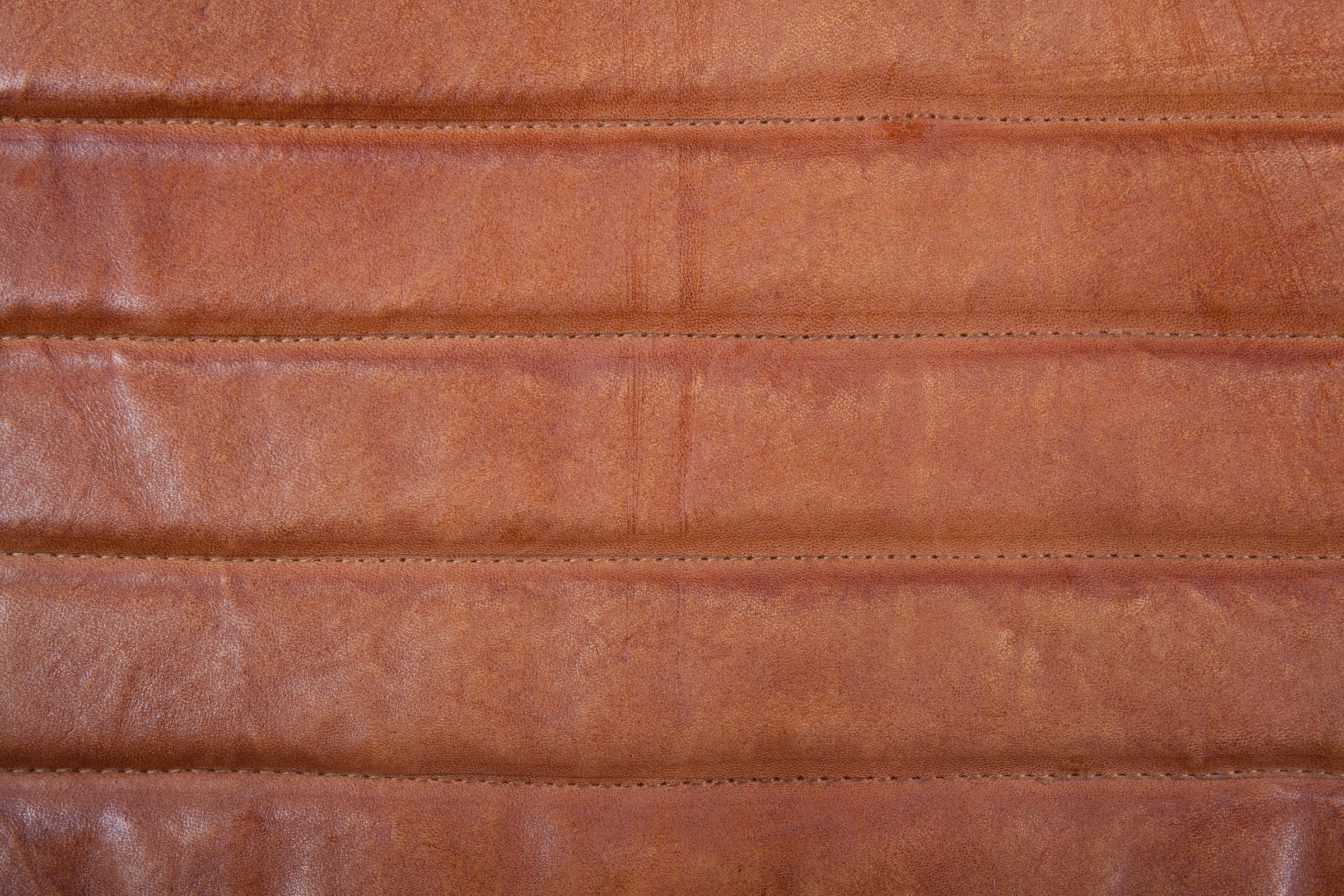 Kayoom 4-Fussstuhl »Schmetterling Stuhl Santiago, Schmetterlingsstuhl aus Leder«, 1 St., pflegeleicht, hochwertig, hochwertig verarbeitet, hoher Sitzkomfort