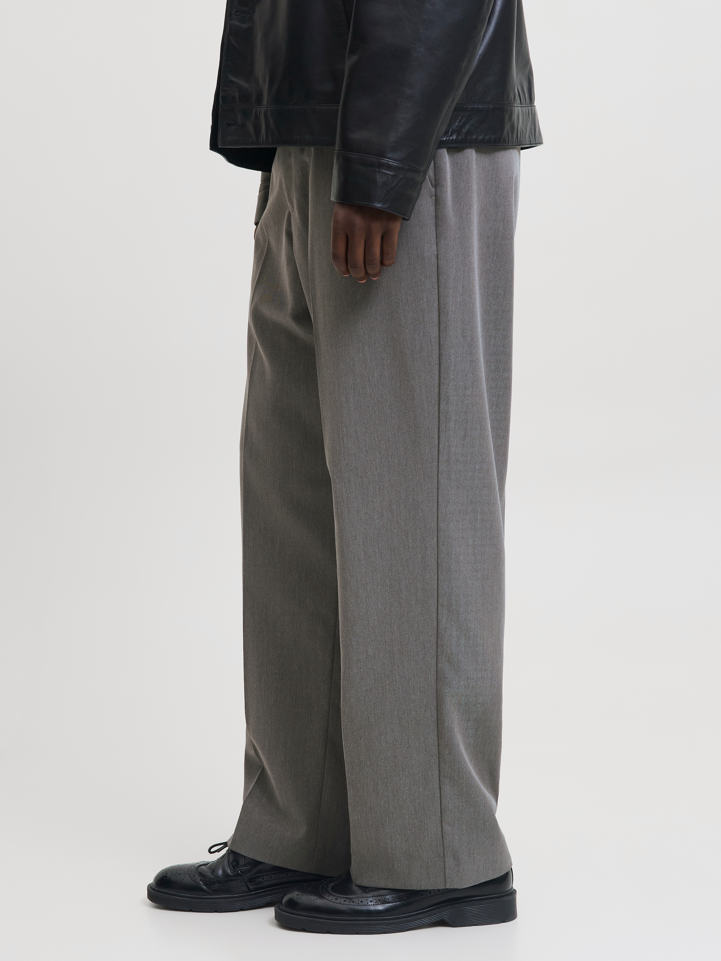 Jack & Jones Pantalon de costume »JPSTBILL TOBY CHINO NOOS«  Materialmix, weit geschnitten, niedrige Taille