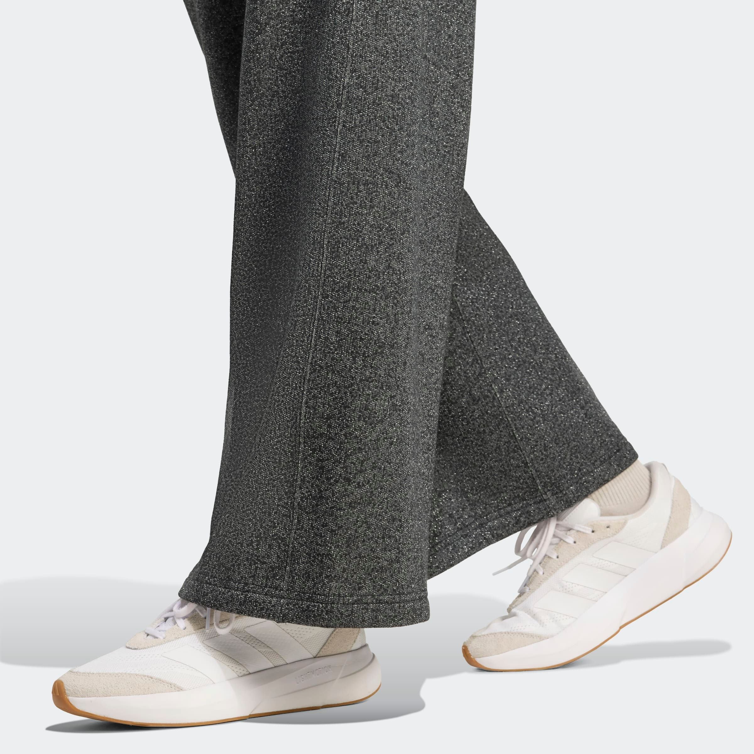 adidas Sportswear Pantalon de sport »ALL SZN HOLIDAY GLITZER FLEECE LOOSE«