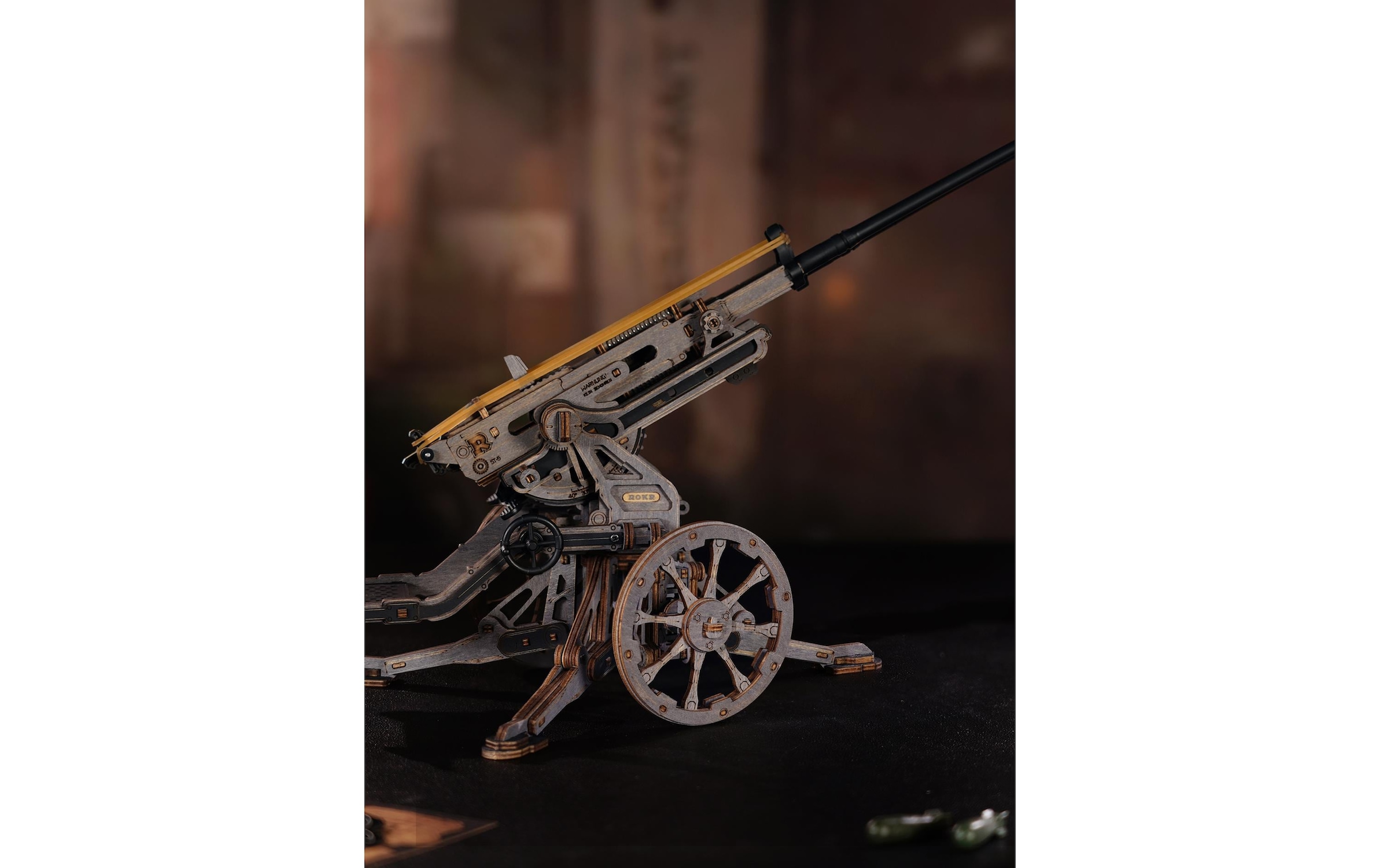   Modellbausatz »Rolife Antiaircraft Gun Mechanischer Holzbausatz« 133 Stk. tlg.