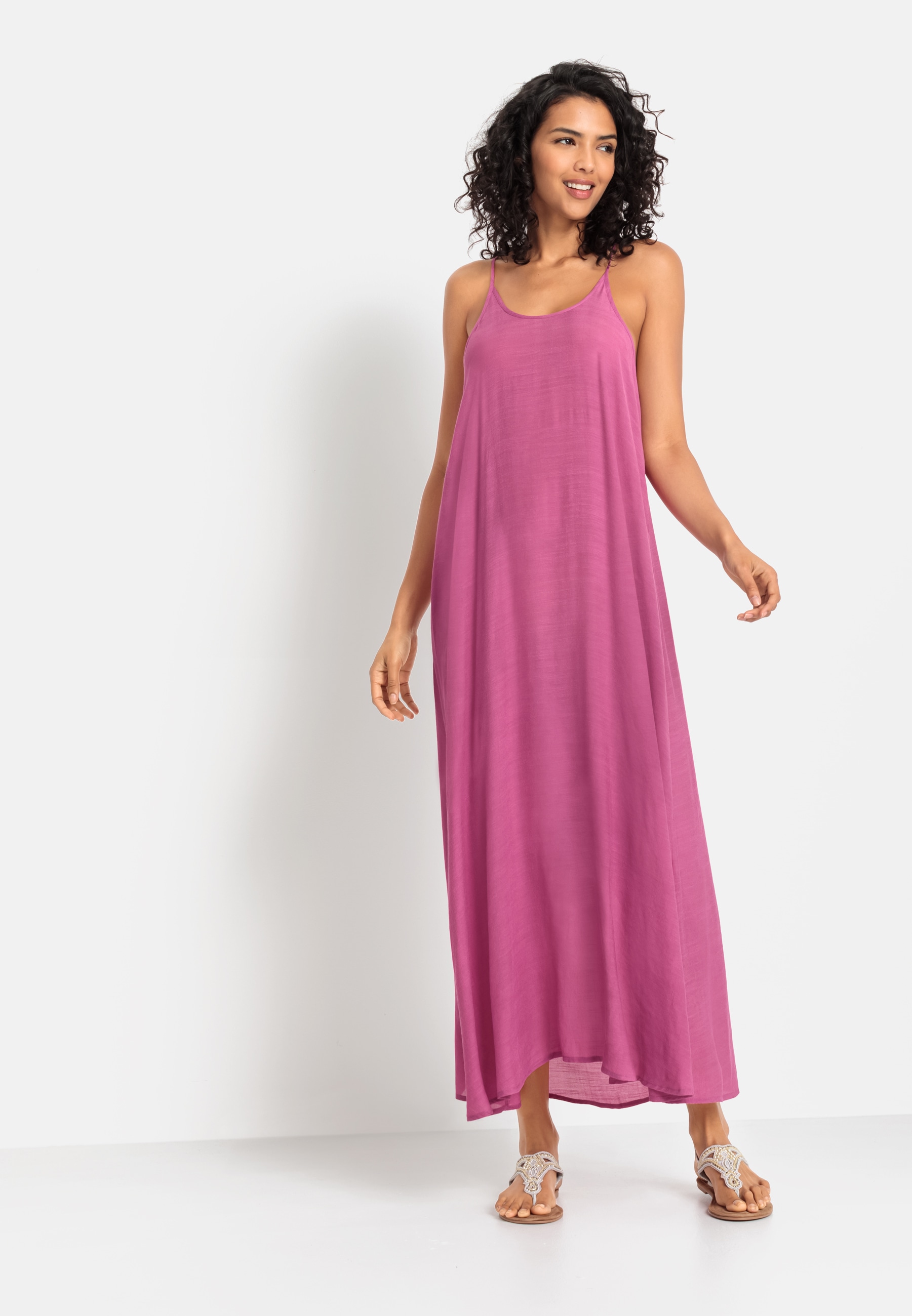 Buffalo Maxikleid, mit rundem Ausschnitt, luftiges Sommerkleid, Strandkleid