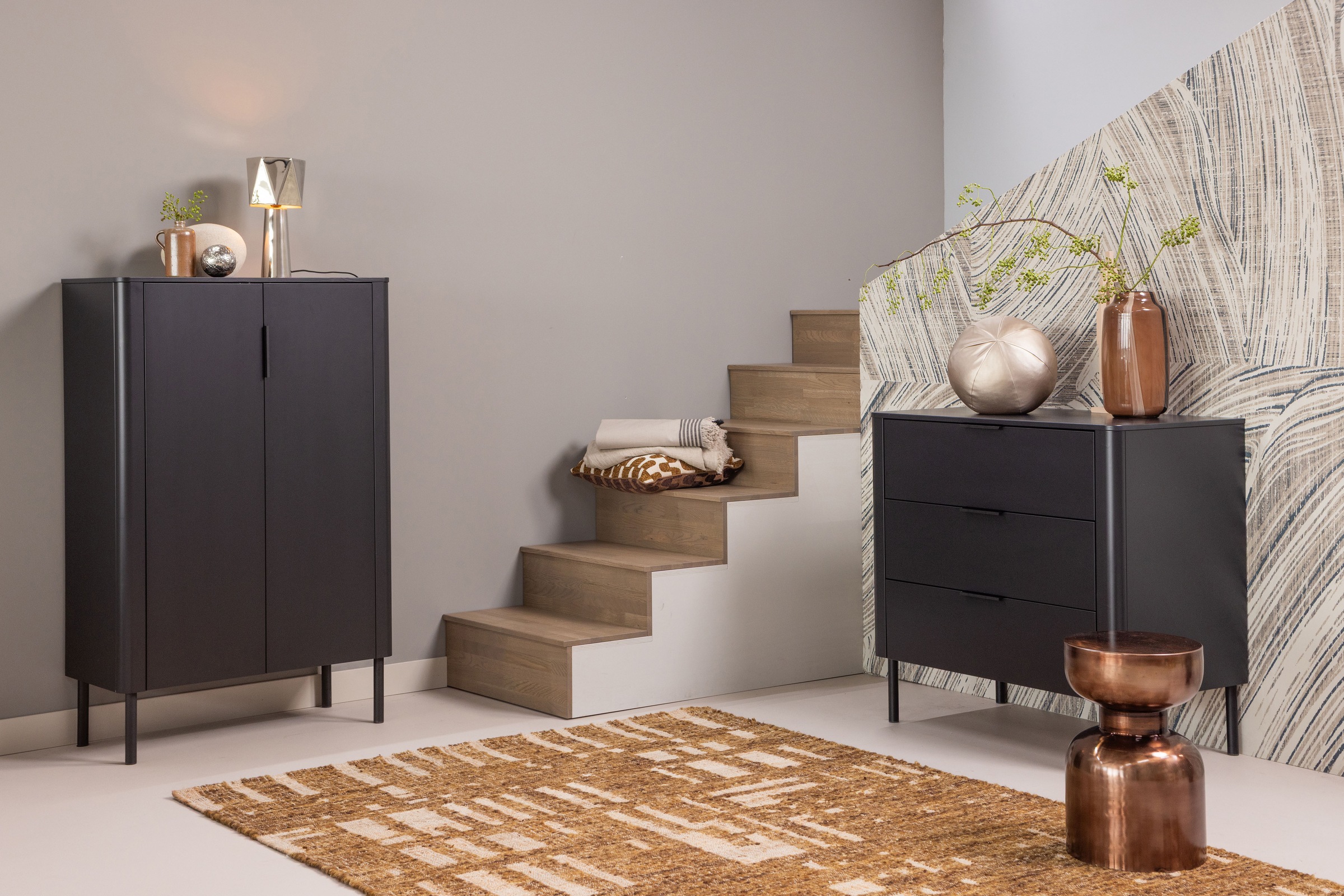 WOOOD Highboard »Gunnar FSC®-Mix Massivkiefer mit Dämpfung Funktion, 85 x 39 x 135 cm« Tragkraft 15 kg pro Boden, einfach zu montieren, sichtbare Maserung