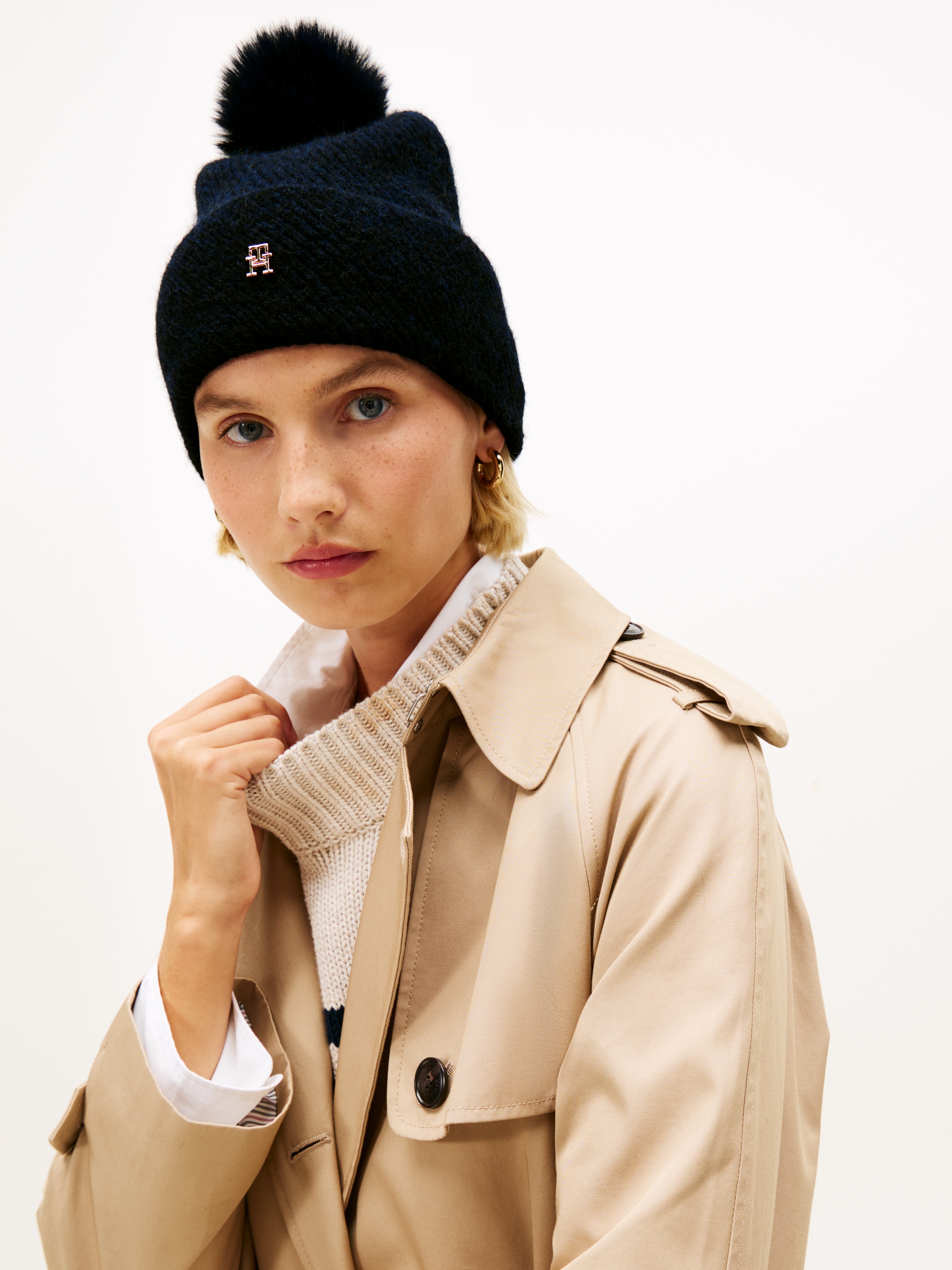 Tommy Hilfiger Bommelmütze »POM POM BEANIE« Regular fit mit Bommel