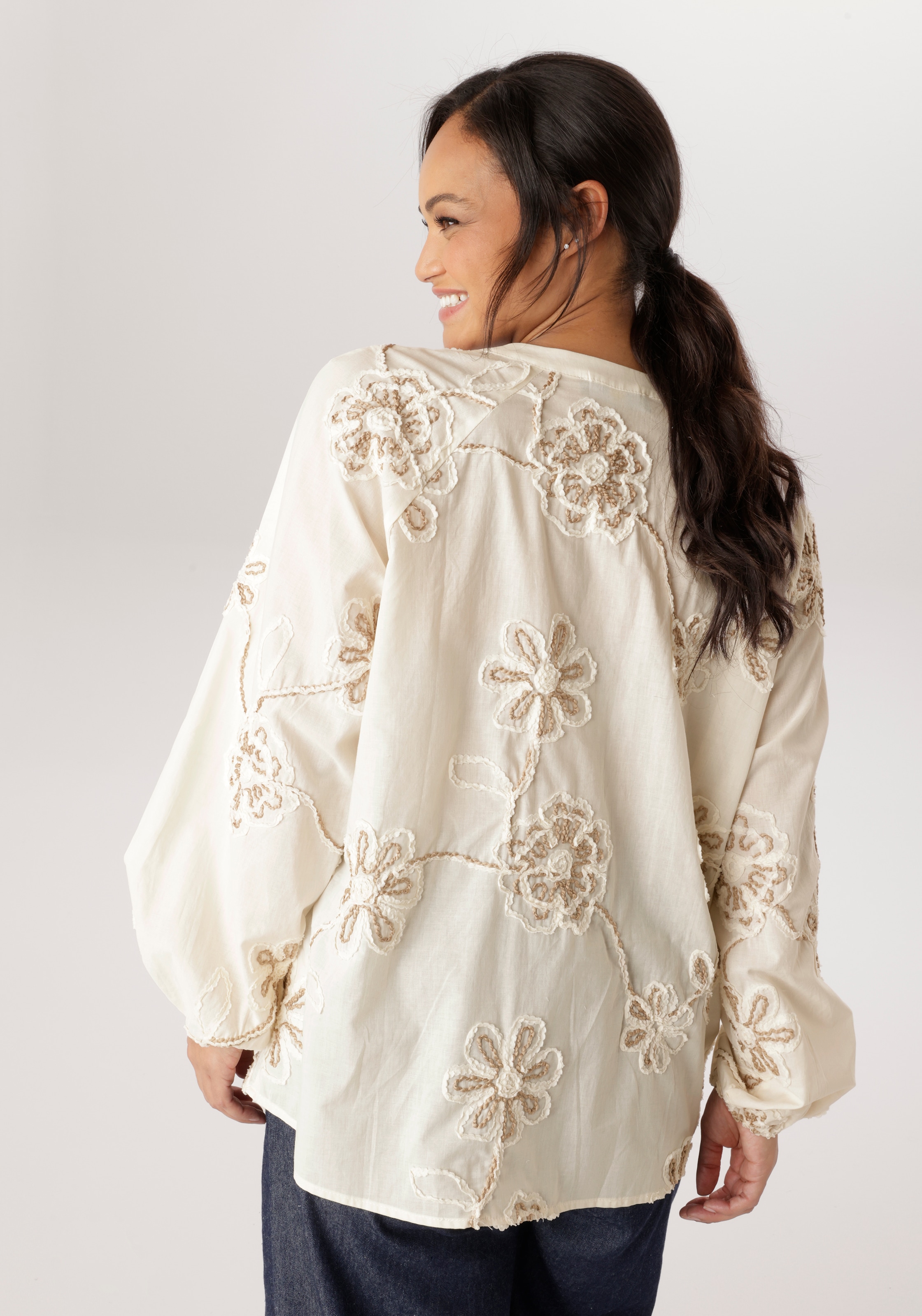 Aniston PLUS Schlupfbluse mit schöner toniger Stickerei - NEUE KOLLEKTION