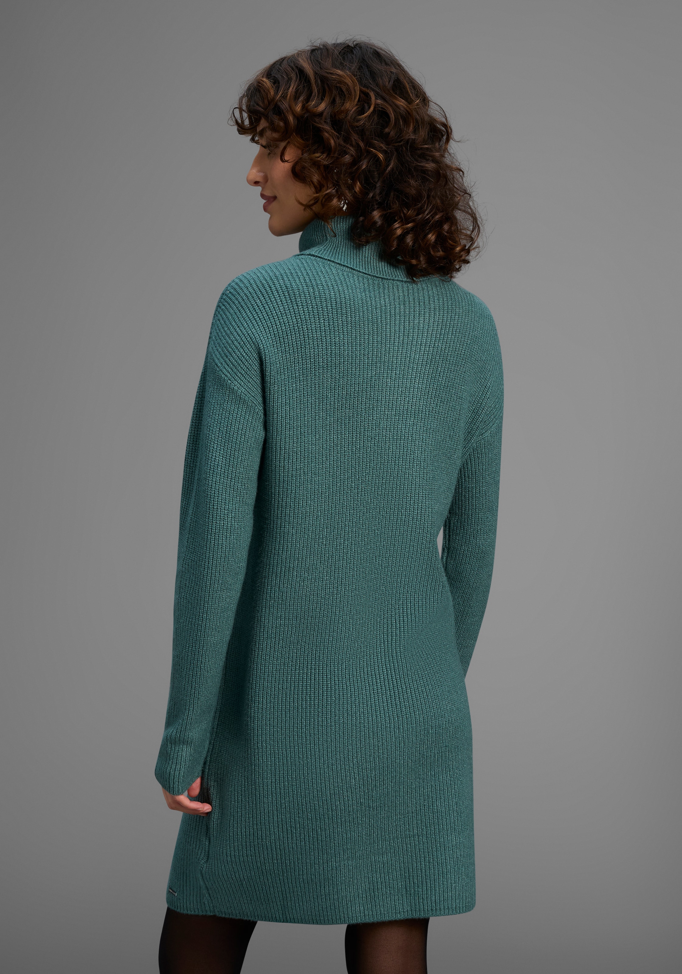 Laura Scott Strickkleid Ohne Tasche | Ohne Taschen aus Grobstrick mit Rollkragen - NEUE KOLLEKTION