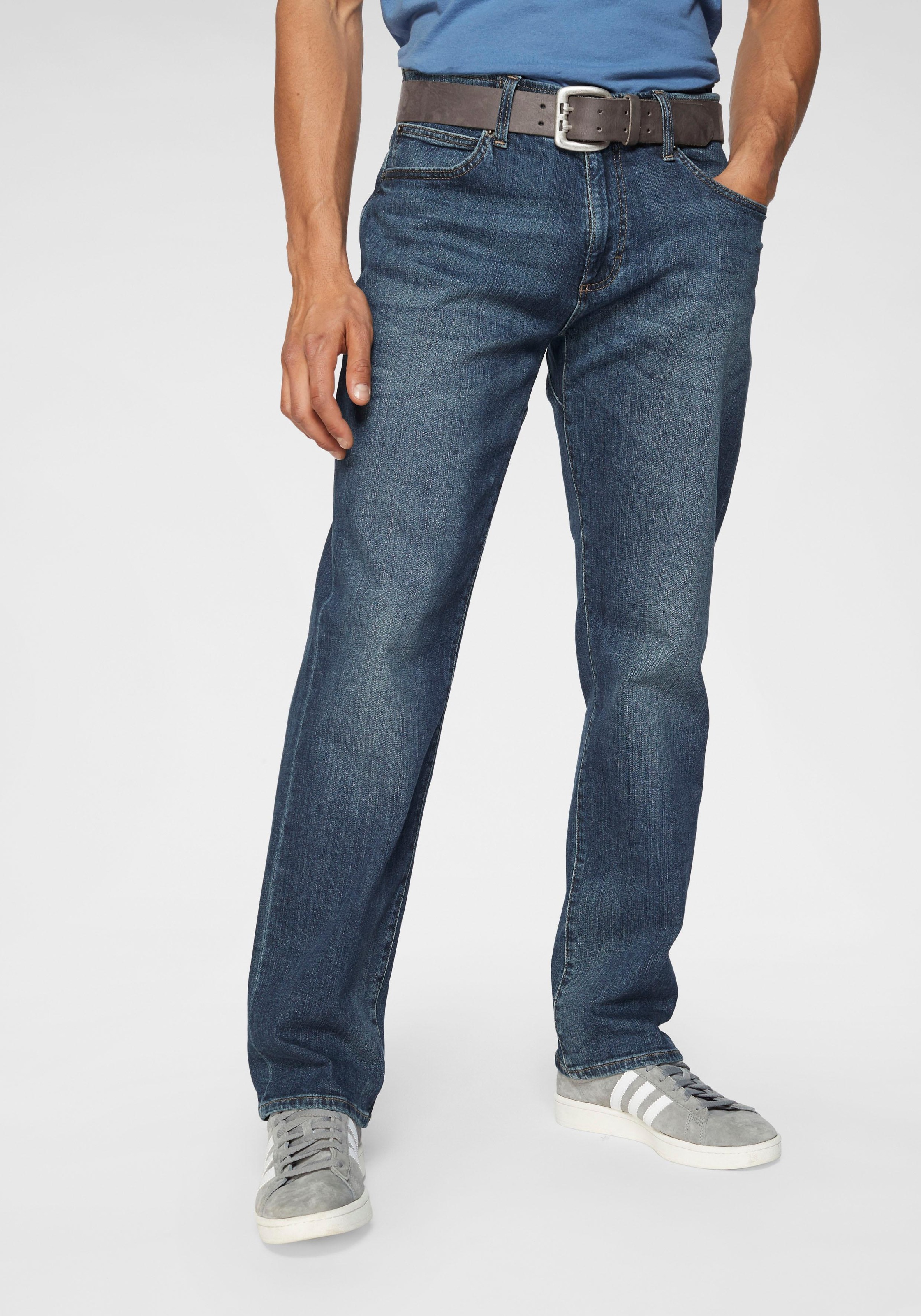 Image of Lee® 5-Pocket-Jeans »Extreme Motion«, Straight-Fit-Jeans bei Ackermann Versand Schweiz