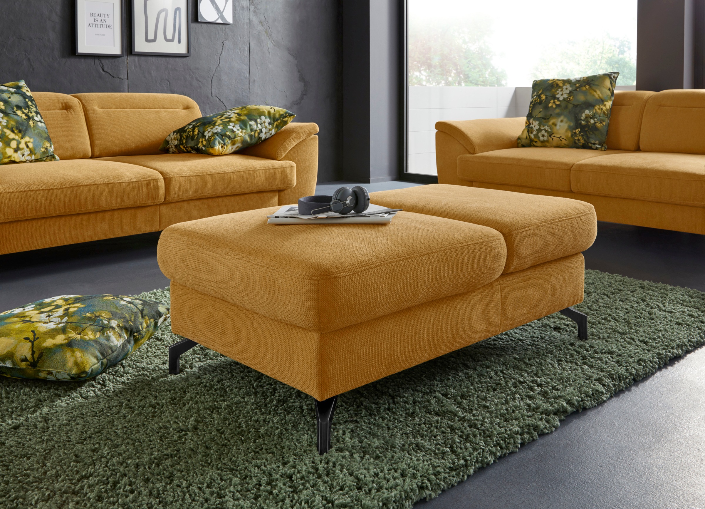 sit&more Hocker »Percy«, Fusshöhe 15cm, mit Klappfunktion, wahlweise in 2 Fussfarben