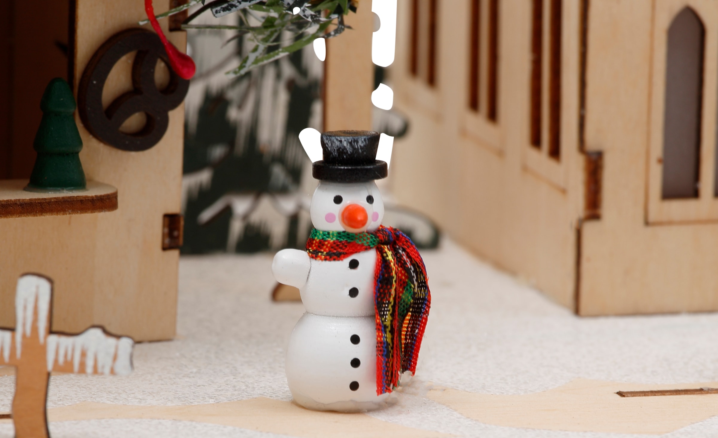 »mit Home Weihnachtsdorf 50 ♕ Holz, cm Winterlandschaft«, ca. Breite mit idyllischer Weihnachtsdeko aus versandkostenfrei LED-Beleuchtung, auf affaire