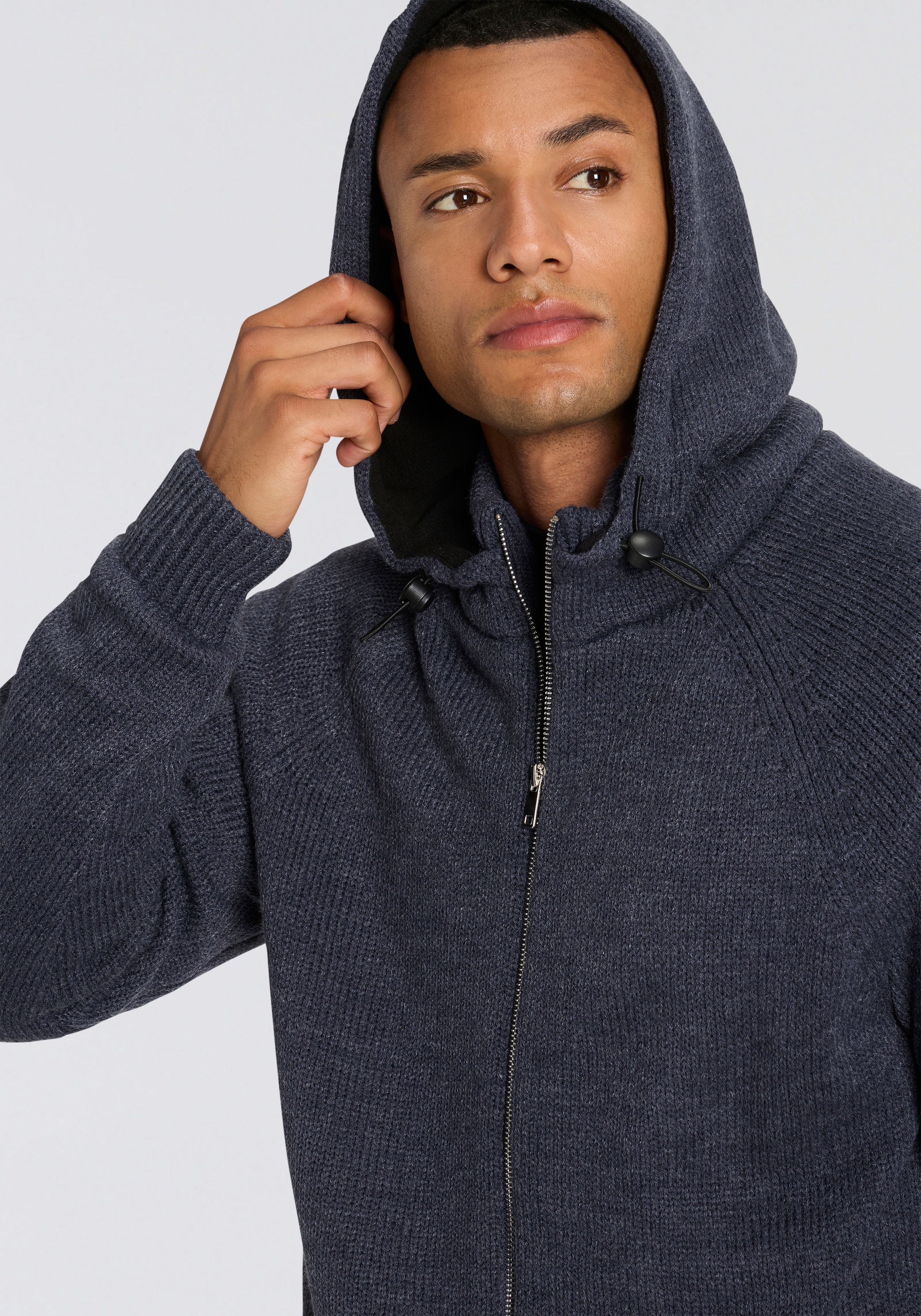 Bruno Banani Cardigan à capuche warm gefüttert