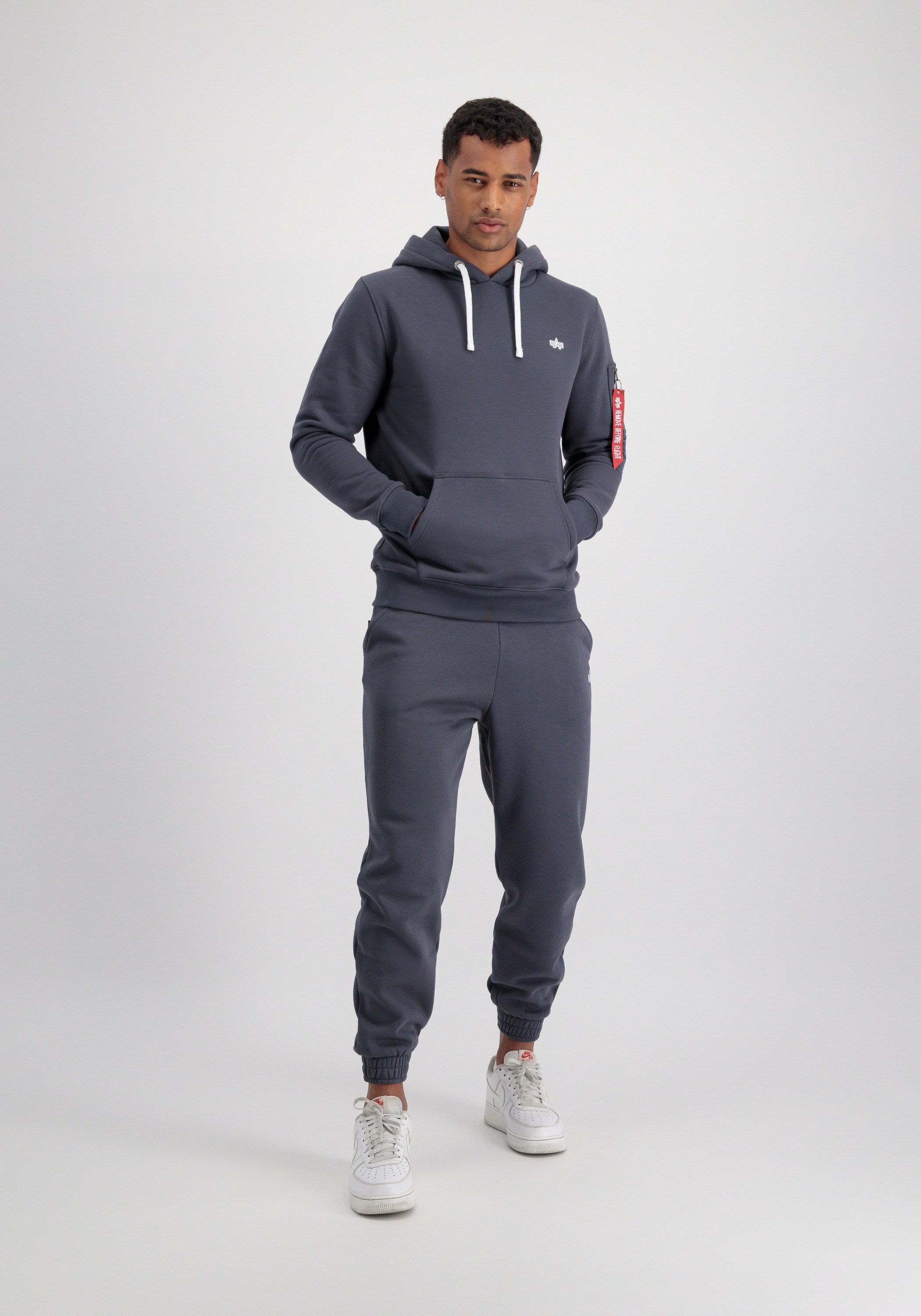 Alpha Industries Hoodie »Alpha Industries Men - Hoodies Unisex EMB Hoodie«