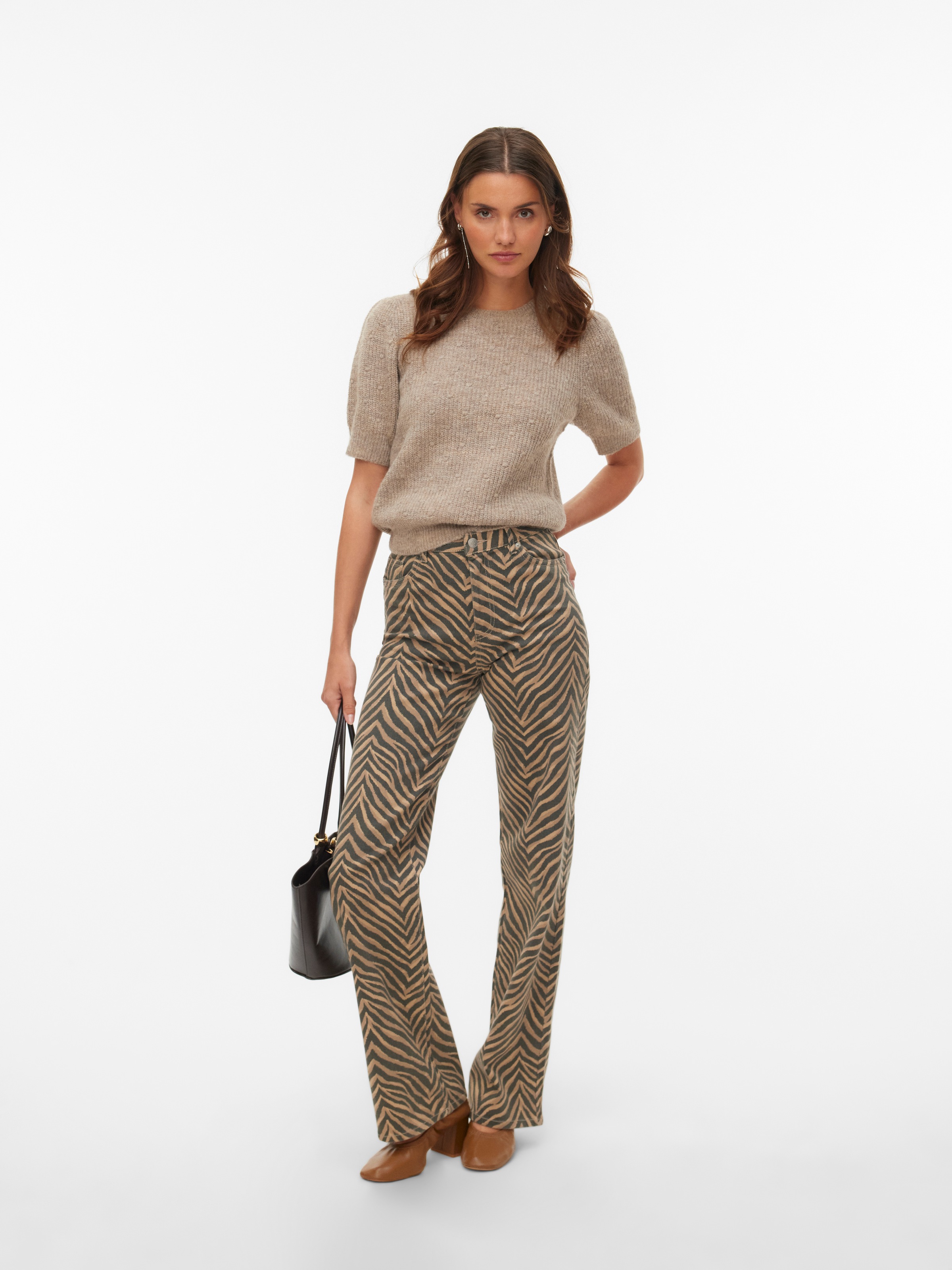 Vero Moda Pull en tricot »VMGENIUS 2/4 O-NECK SHORT PULLOVER BOO« mit zarten Strickdetails