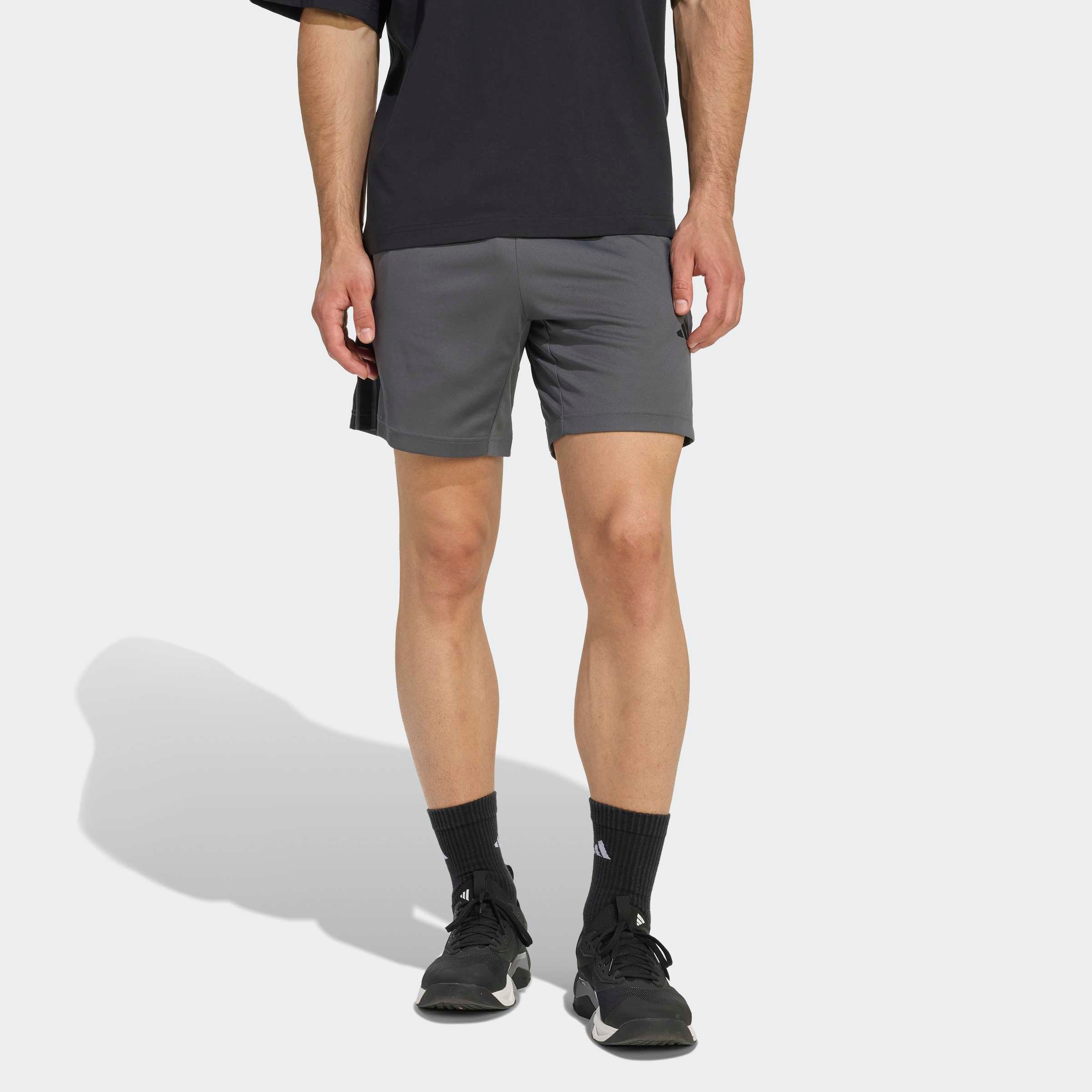 adidas Performance Shorts »WE BAS 3SPQ S7«