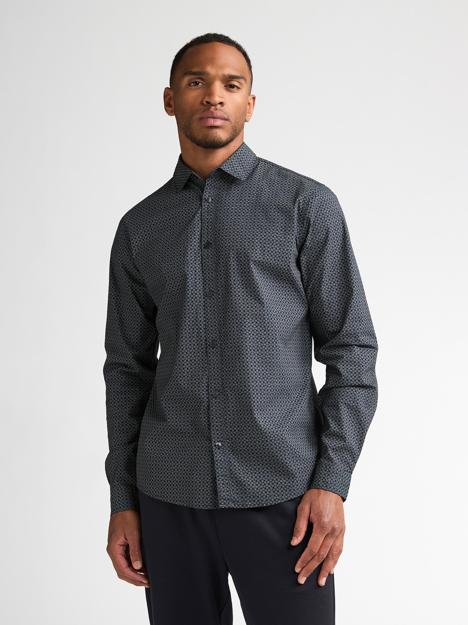 Petrol Industries Chemise à manches longues motif minimaliste, coupe étroite