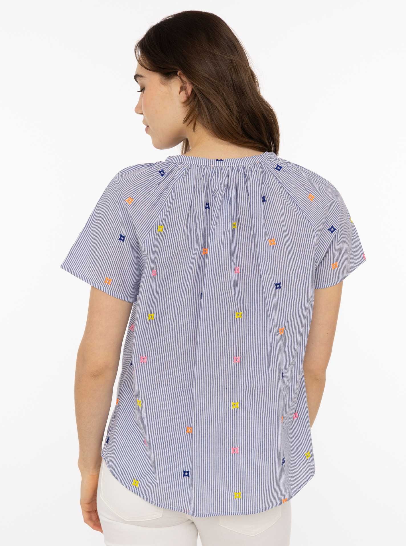 Zwillingsherz Kurzarmbluse »"Stripe & Stitch"« Kurzarm, mit Stickerei, Tunnelzug und Tasseln