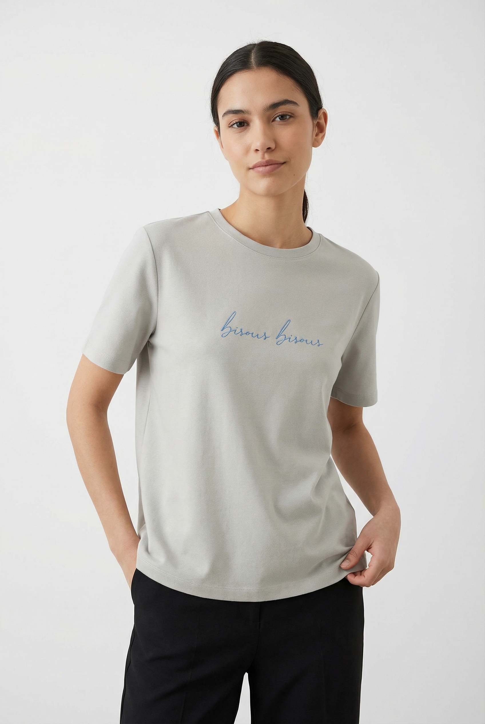 Image of Vila Kurzarmshirt "VISYBILLA FRENCH O-NECK S/S TOP/PB/LC"