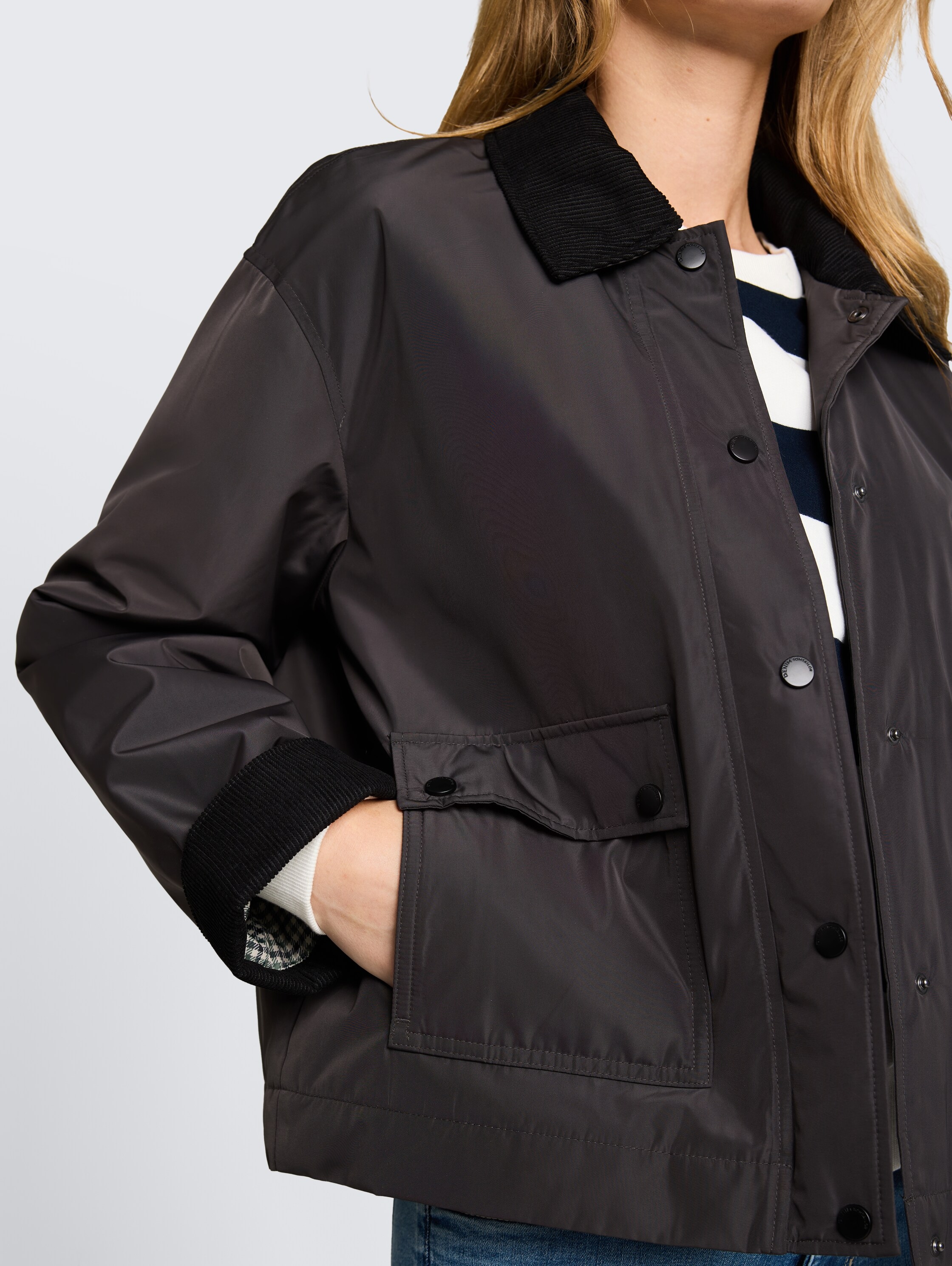 TOM TAILOR Denim Blouson sans capuche manches avec revers et fermeture par bouton-pression