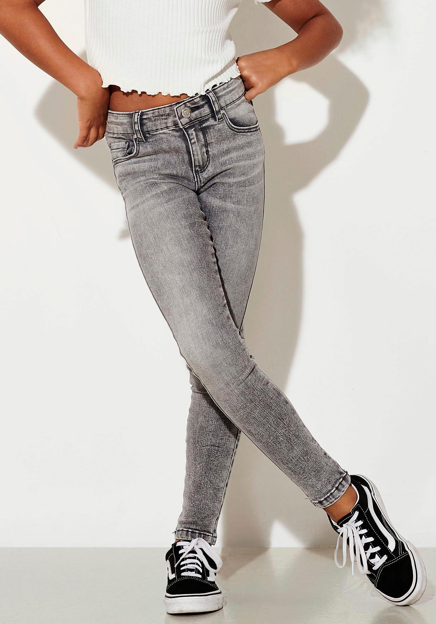shoppen KIDS Trendige ONLY versandkostenfrei Stretch-Jeans »KONRACHEL«