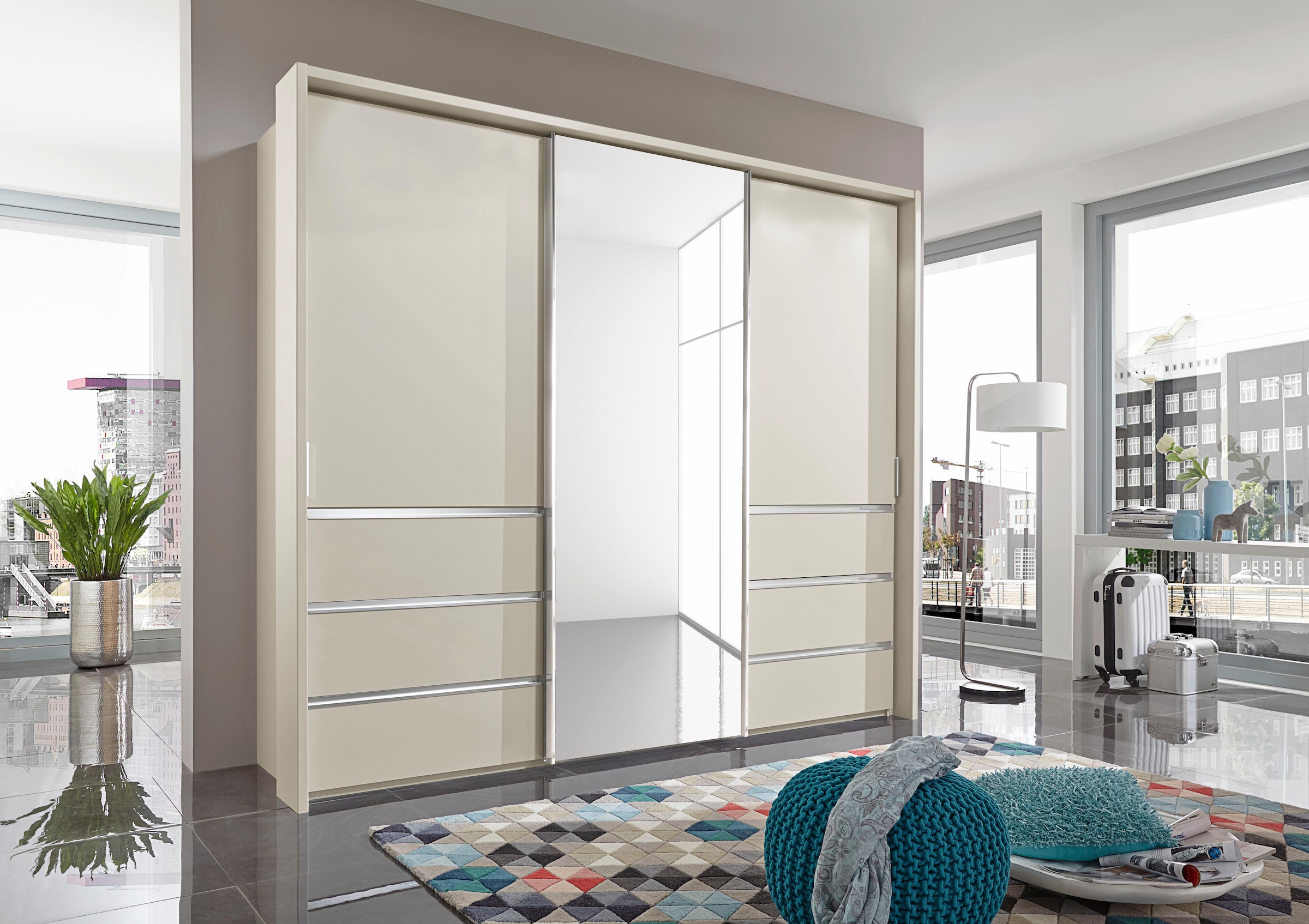Image of WIEMANN Schwebetürenschrank "Malibu" mit Spiegel
