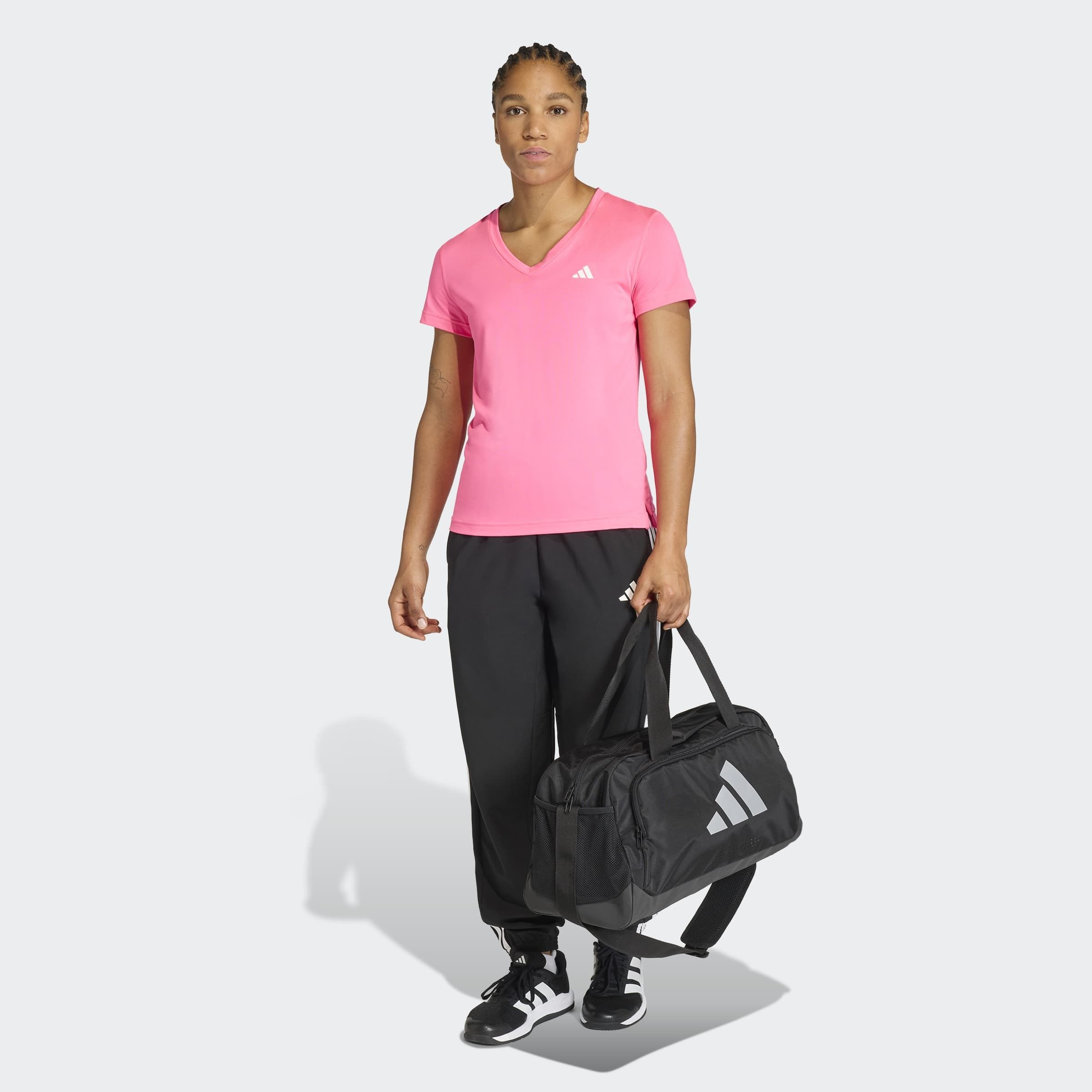 adidas Performance T-Shirt »ADIDAS WORKOUT ESSENTIALS MIT V-AUSSCHNITT«