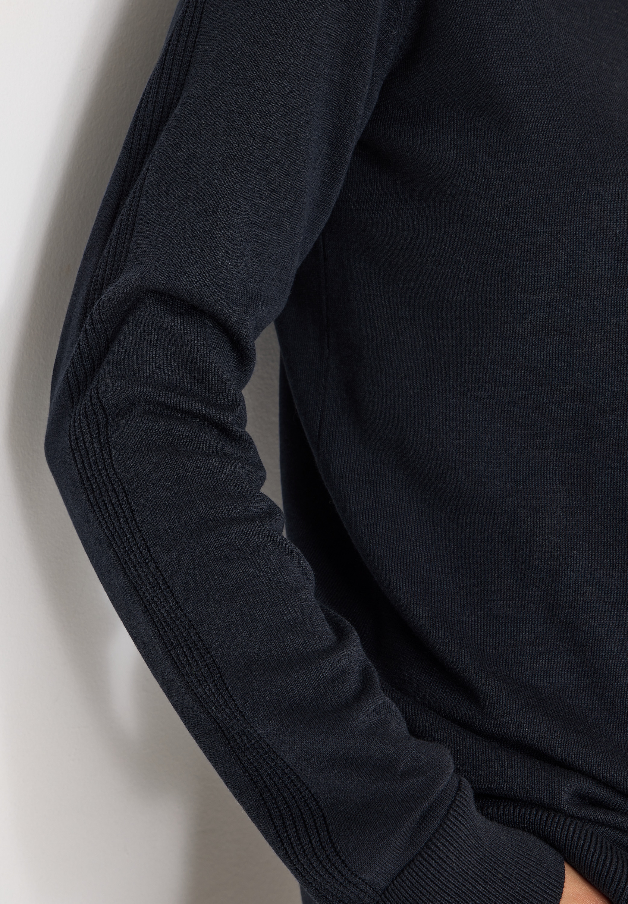 Cecil Pull en tricot mit V-Ausschnitt