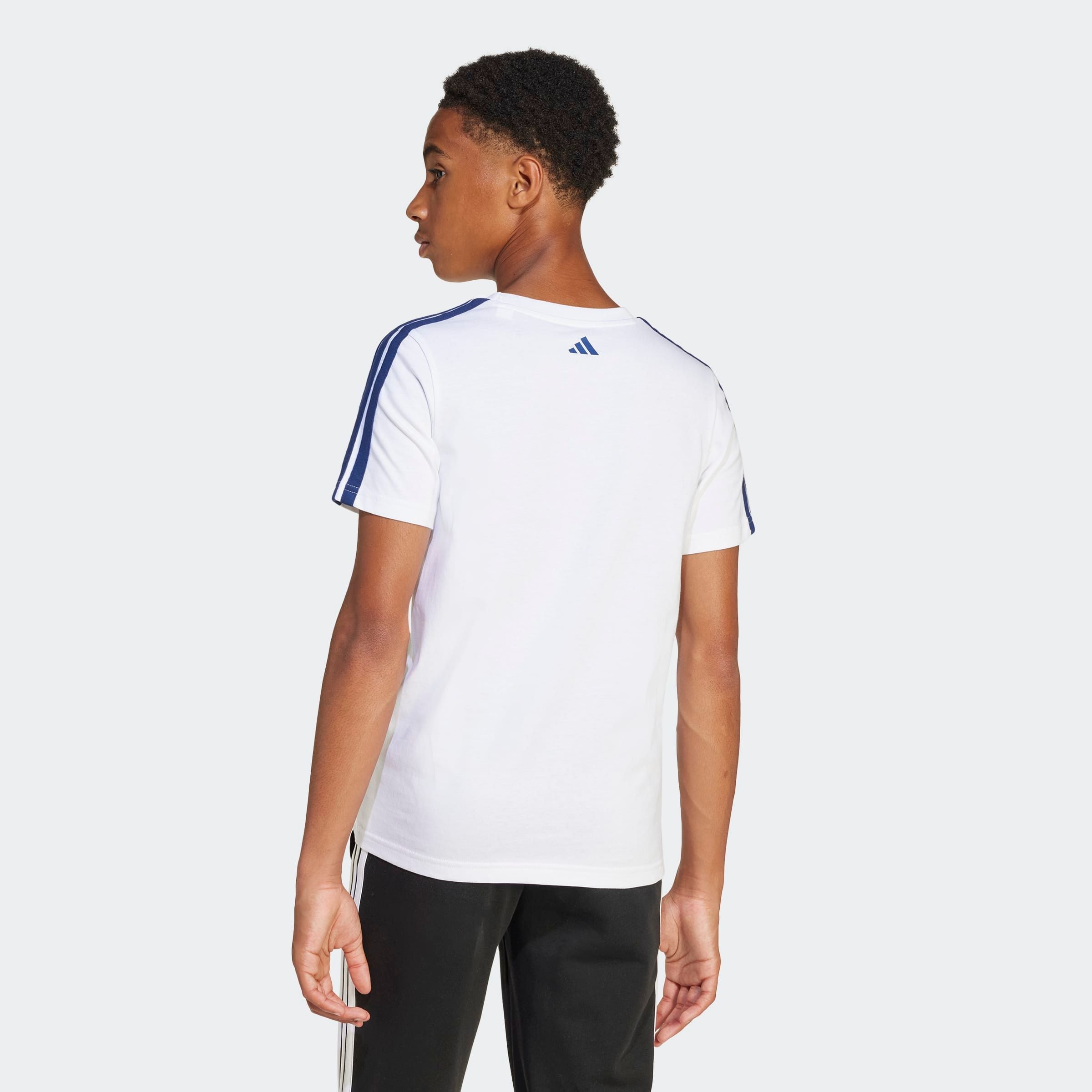 adidas Sportswear T-shirt »CODES COLLEGIATE GRAPHIC KIDS« mit auffälliger Grafik, bequeme Passform, aus Baumwolle
