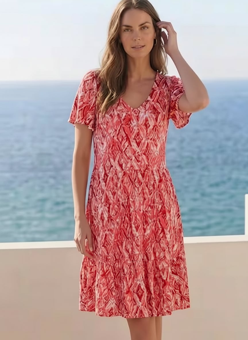 Image of Tamaris Jerseykleid mit femininen, verspielten Design, aus elastischer Viskosemischung
