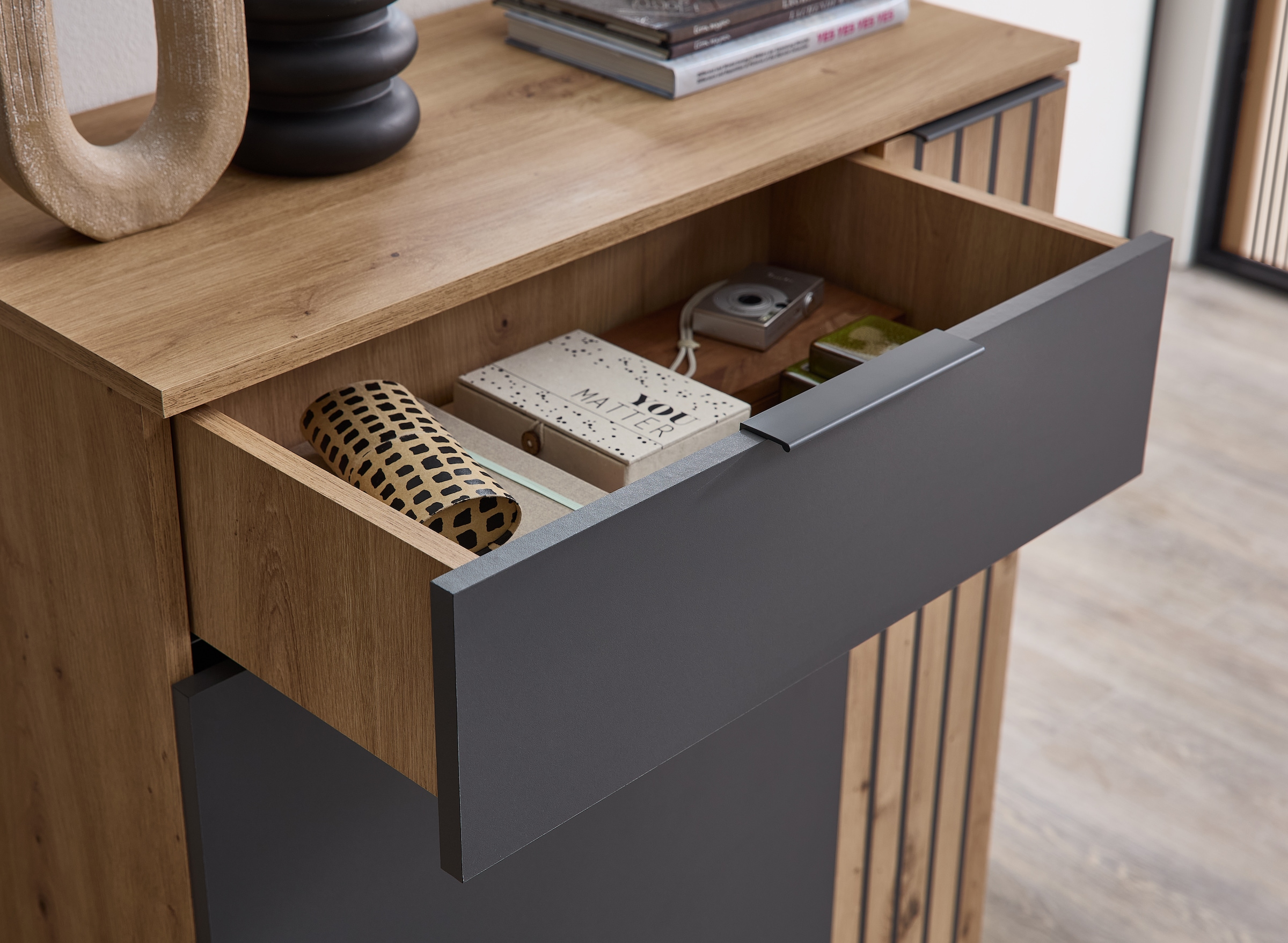 HBZ Schuhschrank »Volano in Anthrazit, BxHxT 80x103x38cm«, (1 St.), Mit 2 Türen, 1 Schubkasten, 4 Einlegeböden, 3 feste Böden
