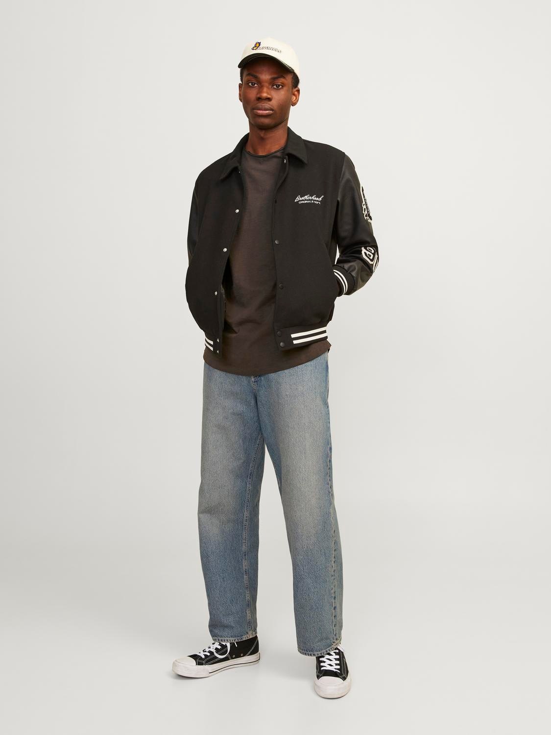 Jack & Jones Rundhalsshirt »JJEBASHER TEE O-NECK SS NOOS«, mit Rundhalsausschnitt