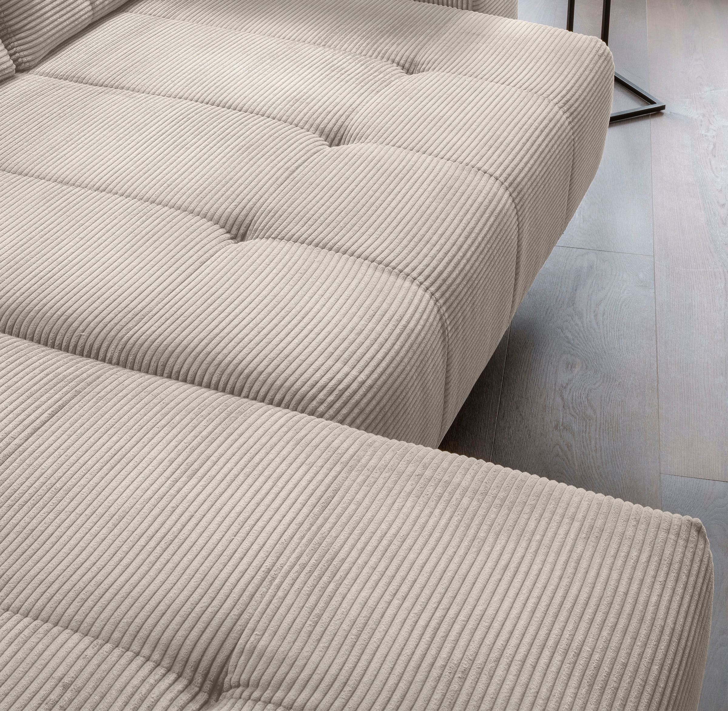 Home affaire Canapé d'angle »Lazio modern und bequem, schmale Armlehnen, tolle Detailverarbeitung« zwei verschiedene Fussfarben wählbar