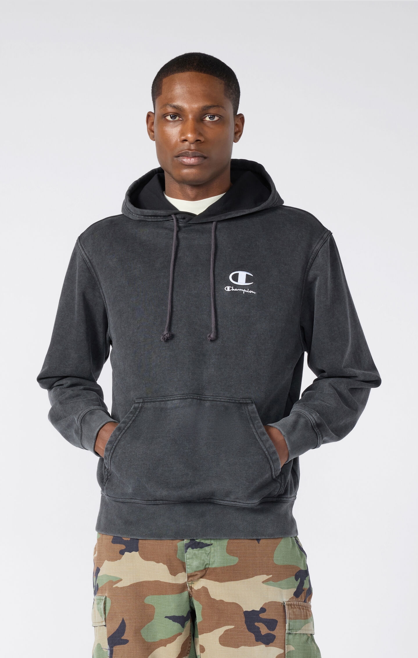 Image of Champion Kapuzensweatshirt, aus Baumwolle und Polyester, in den Grössen XS bis XXL