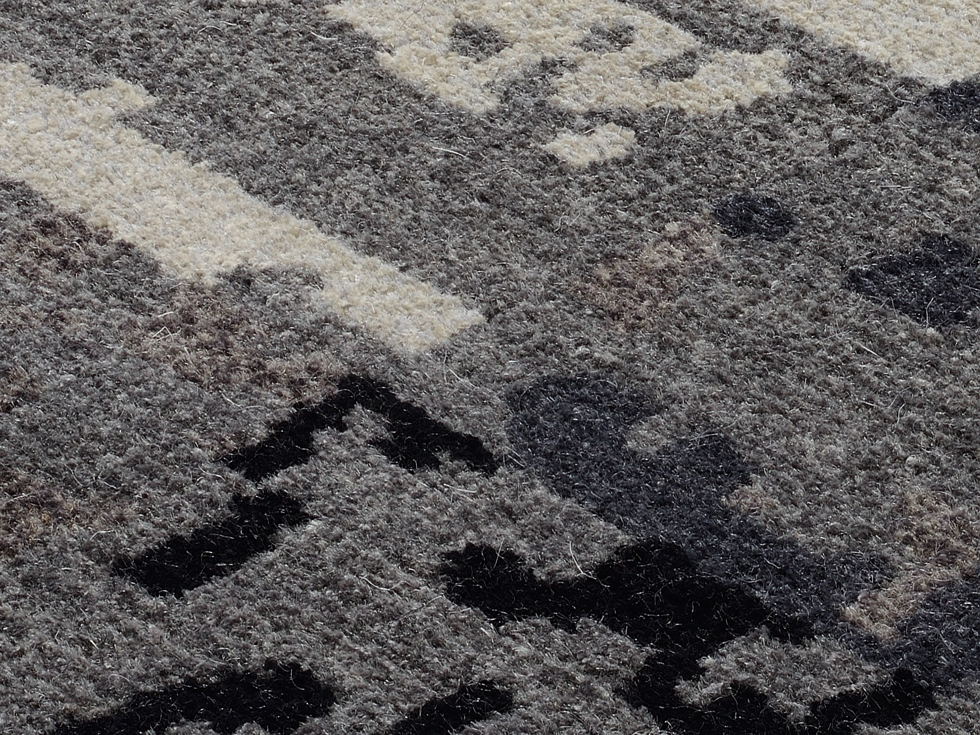 OCI DIE TEPPICHMARKE Teppich »AWARD MUSTANG« rechteckig 10 mm Höhe handgeknüpft, echter Design Teppich aus Nepal, 100% Naturfaser.
