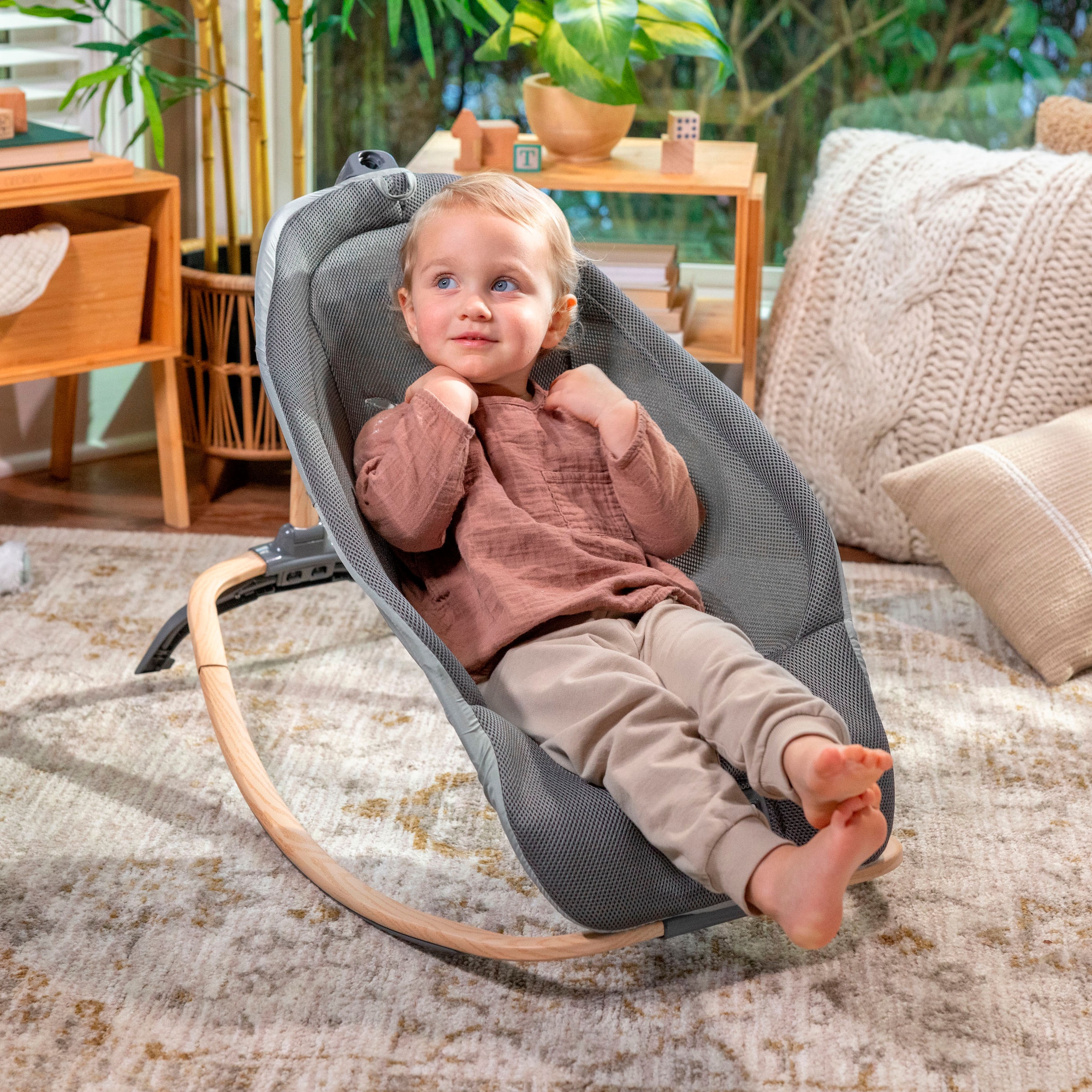 ingenuity Babywippe »Every Season™ Rocking Seat - Wesley™« bis 18,14 kg mit Melodien und Geräuschen